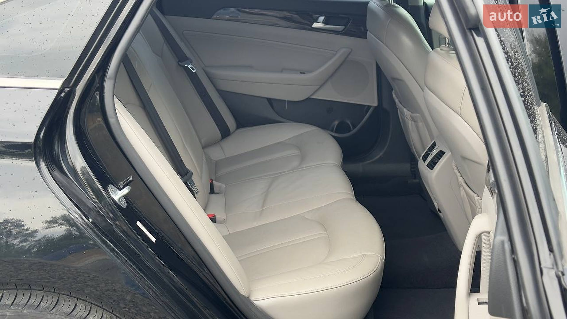 Hyundai Sonata 2015 VIN KMHE54L22GA031679 фото оголошення 12 з 32