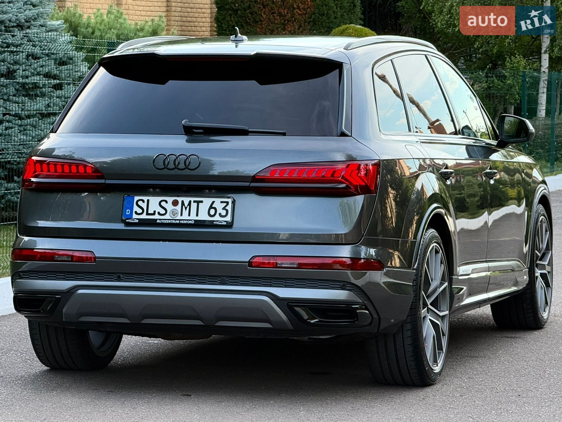 Audi Q7 2020 VIN WAUZZZ4M7LD018973 фото оголошення 17 з 116