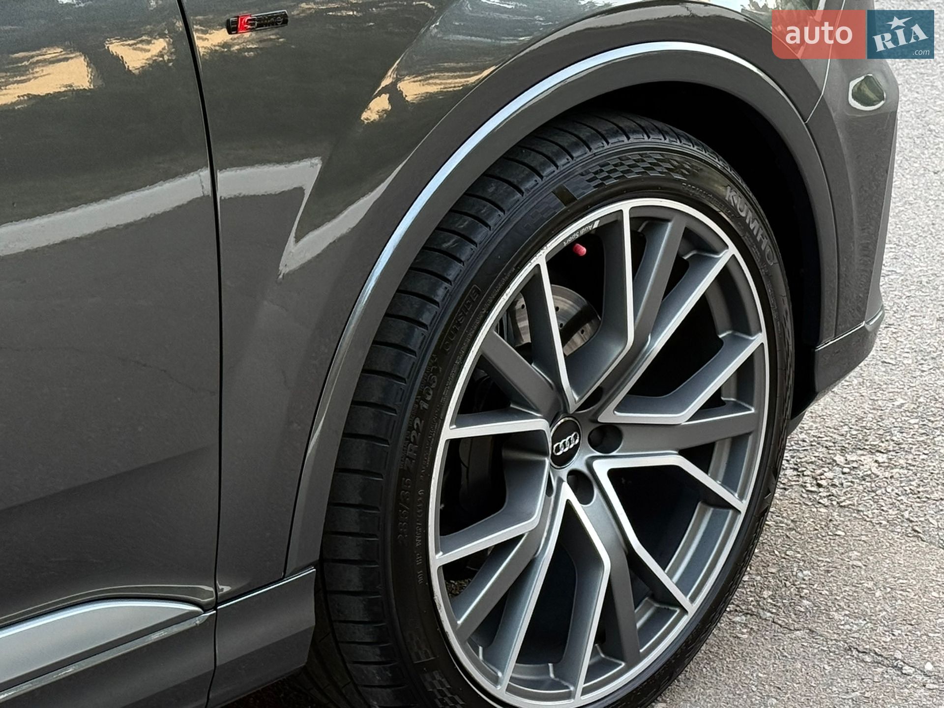 Audi Q7 2020 VIN WAUZZZ4M7LD018973 фото оголошення 32 з 116
