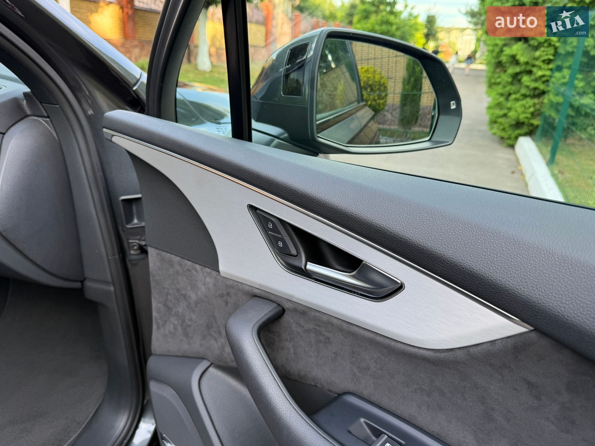 Audi Q7 2020 VIN WAUZZZ4M7LD018973 фото оголошення 63 з 116