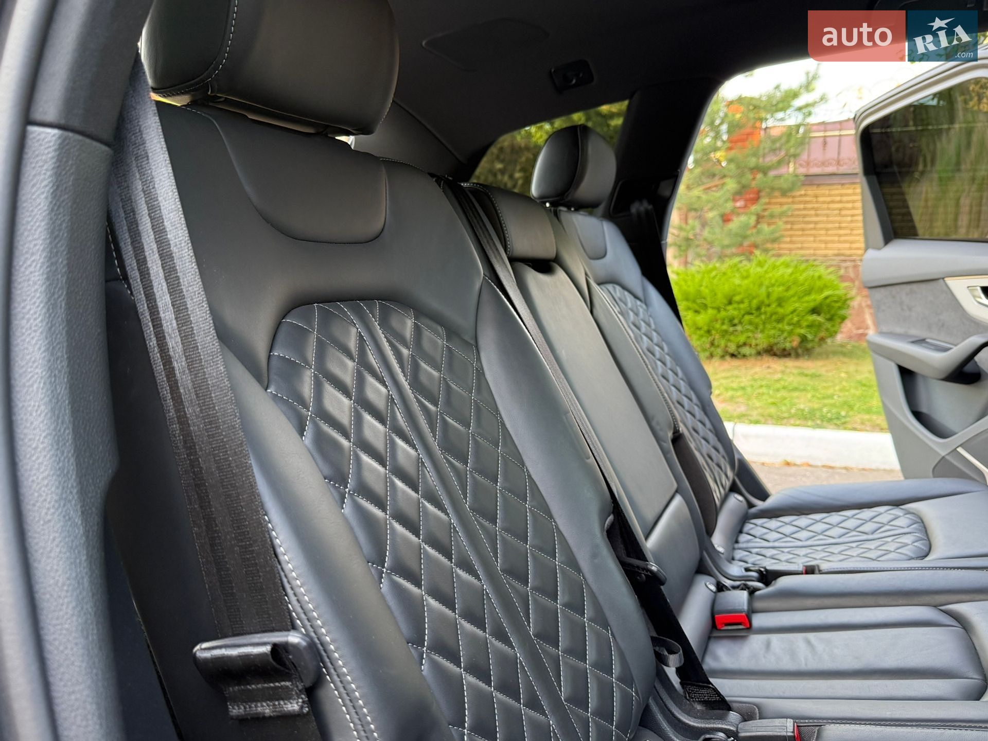 Audi Q7 2020 VIN WAUZZZ4M7LD018973 фото оголошення 80 з 116