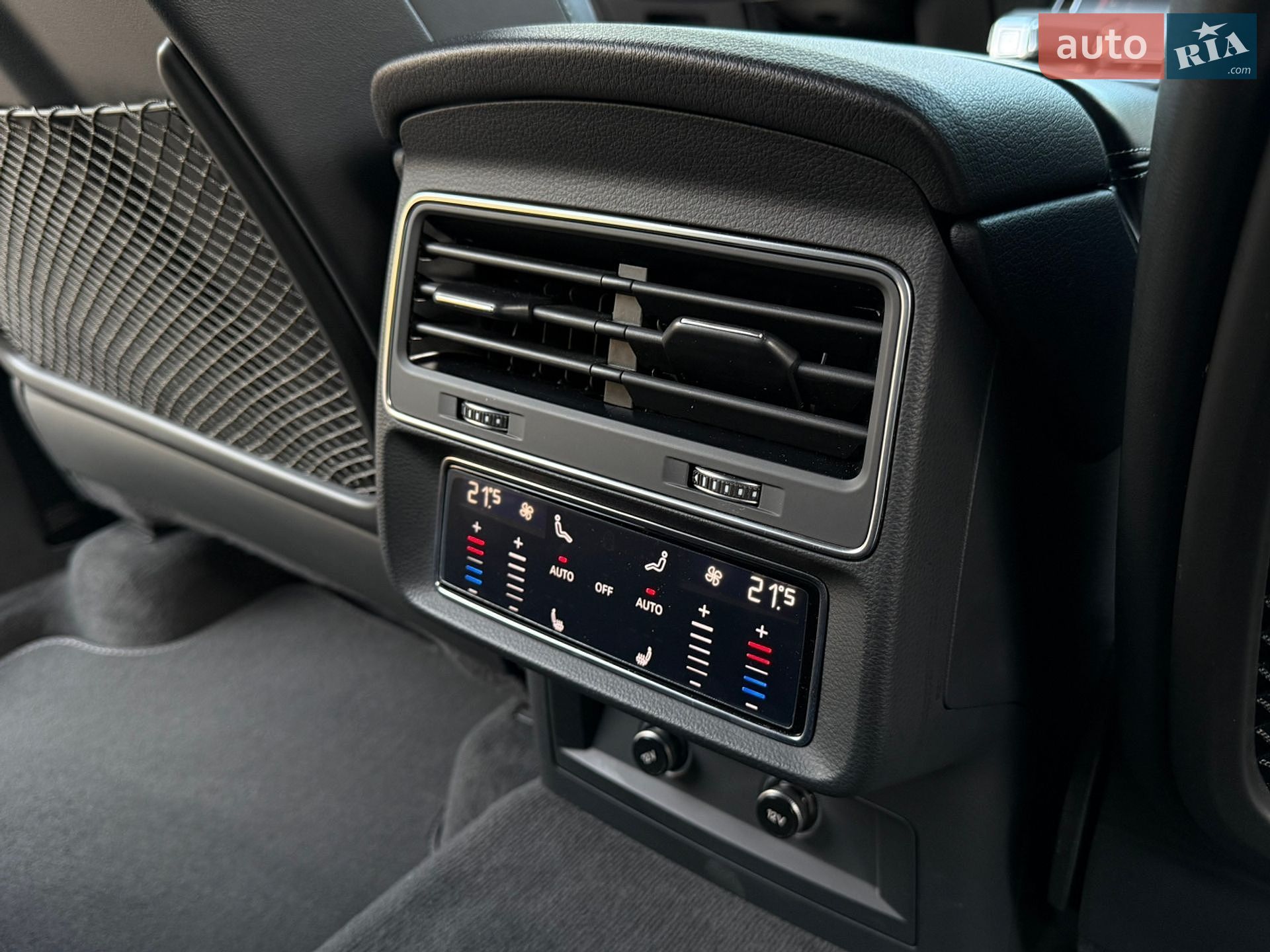 Audi Q7 2020 VIN WAUZZZ4M7LD018973 фото оголошення 81 з 116