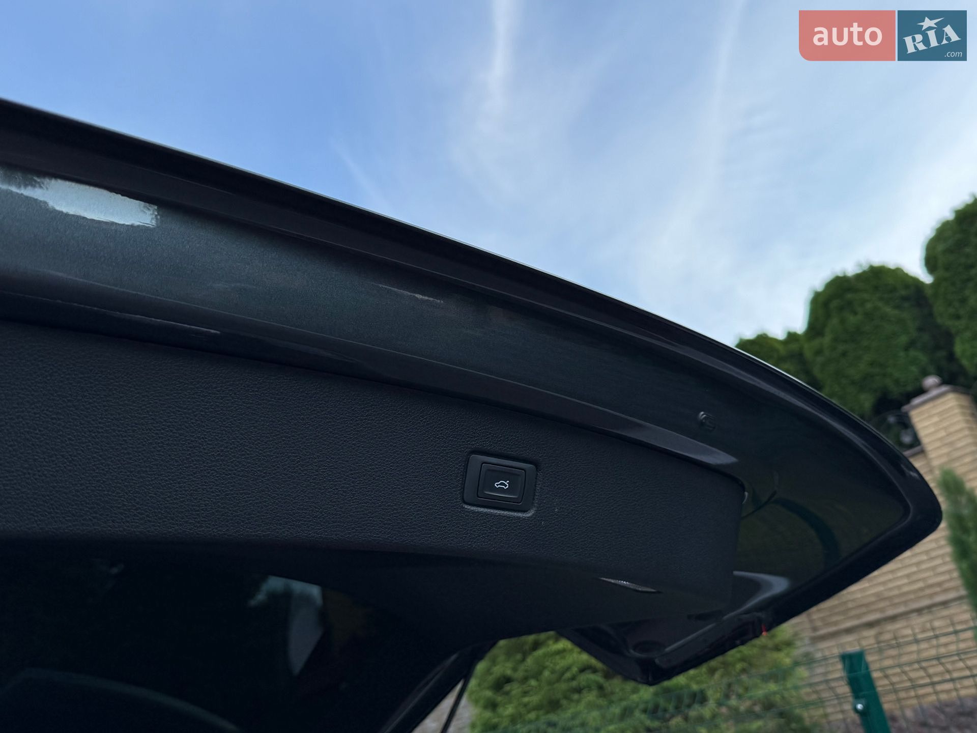 Audi Q7 2020 VIN WAUZZZ4M7LD018973 фото оголошення 92 з 116