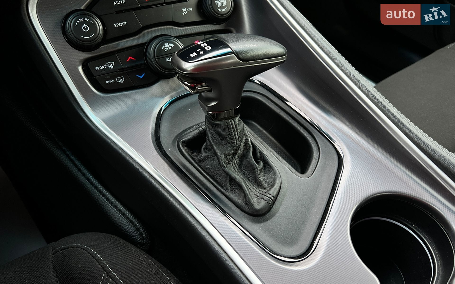 Dodge Challenger 2020 VIN 2C3CDZAG1LH172849 фото оголошення 17 з 21