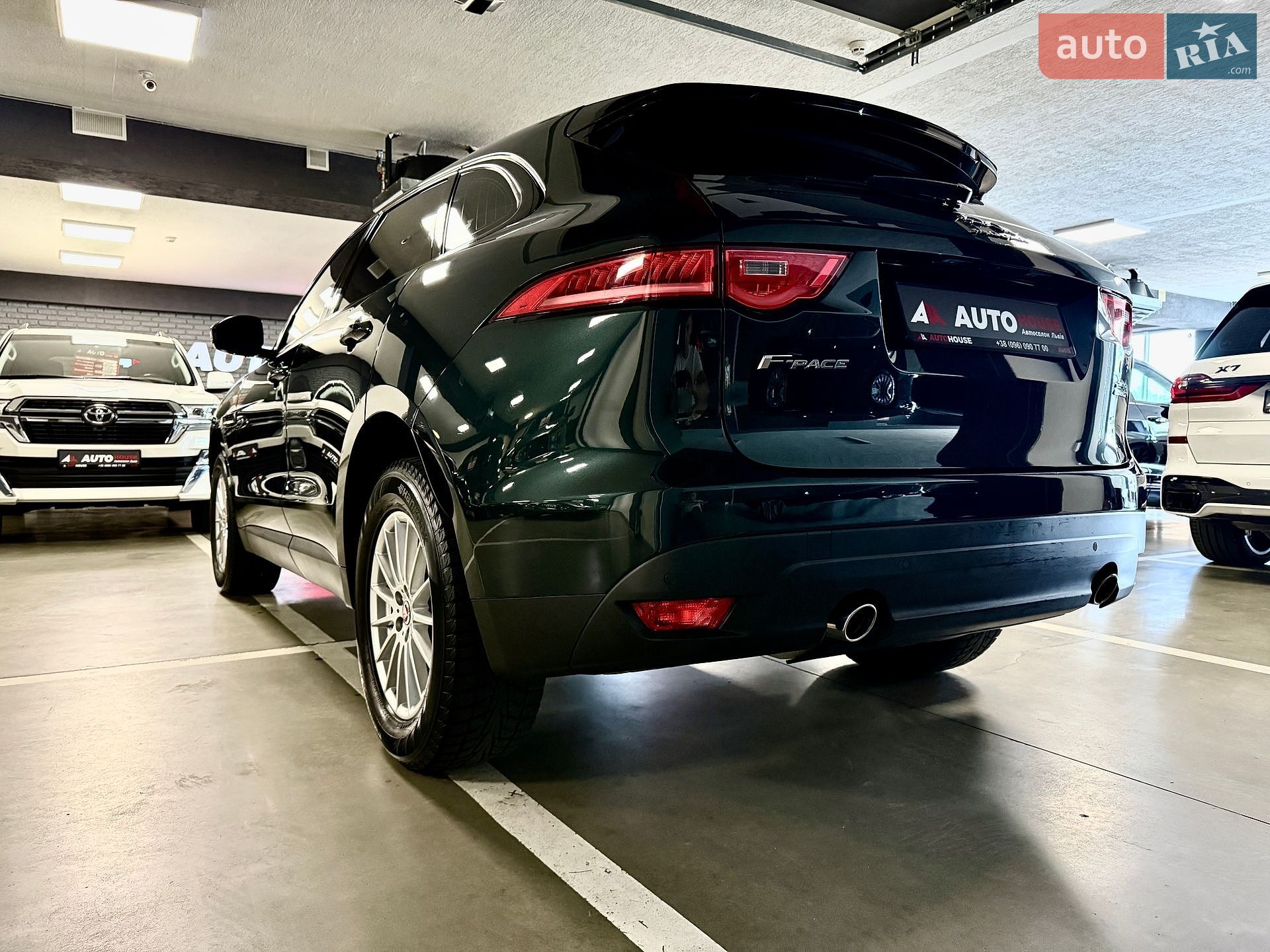 Jaguar F-Pace 2017 VIN SADCA2BNXJA290486 фото оголошення 12 з 81