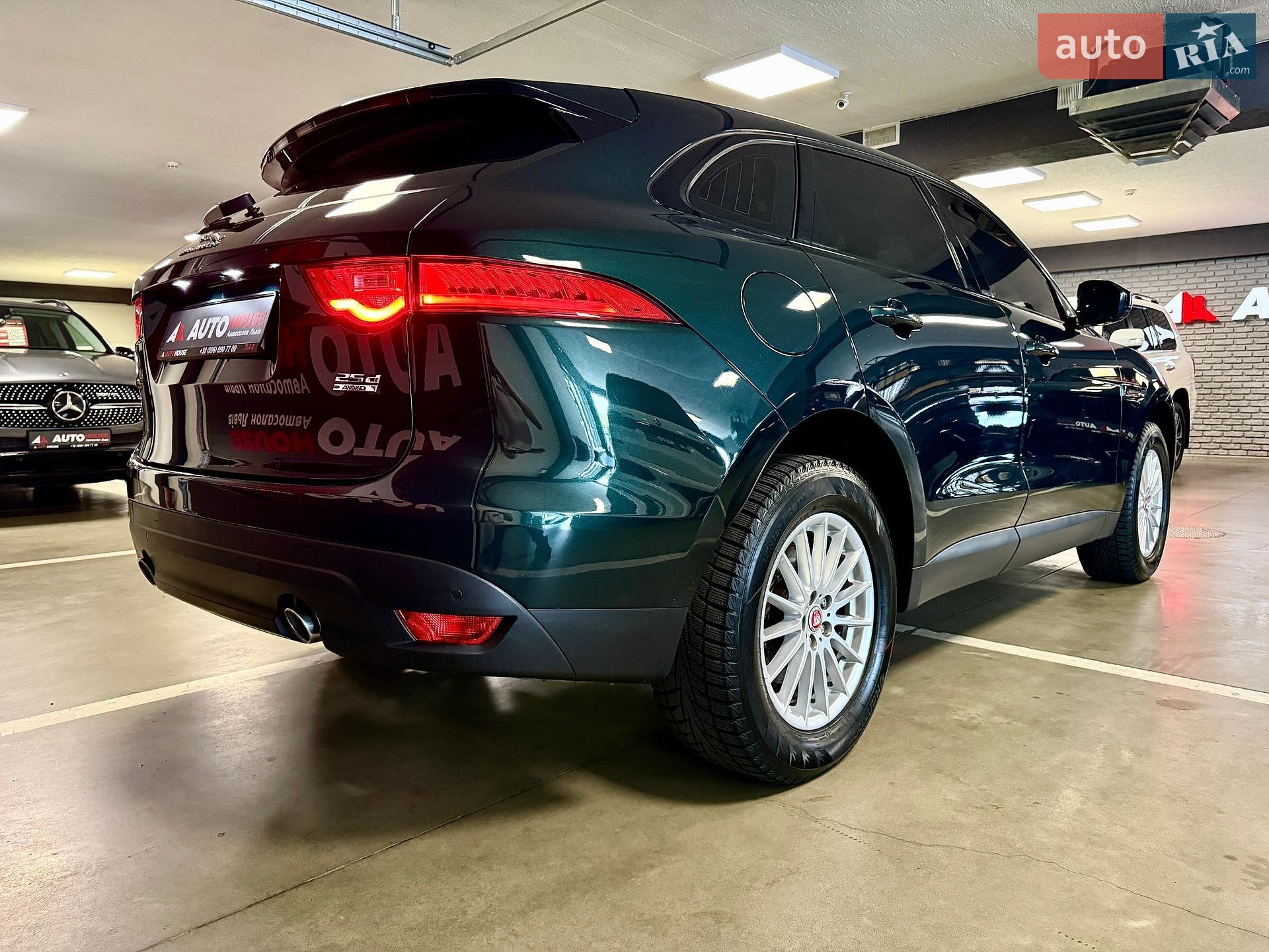 Jaguar F-Pace 2017 VIN SADCA2BNXJA290486 фото оголошення 20 з 81