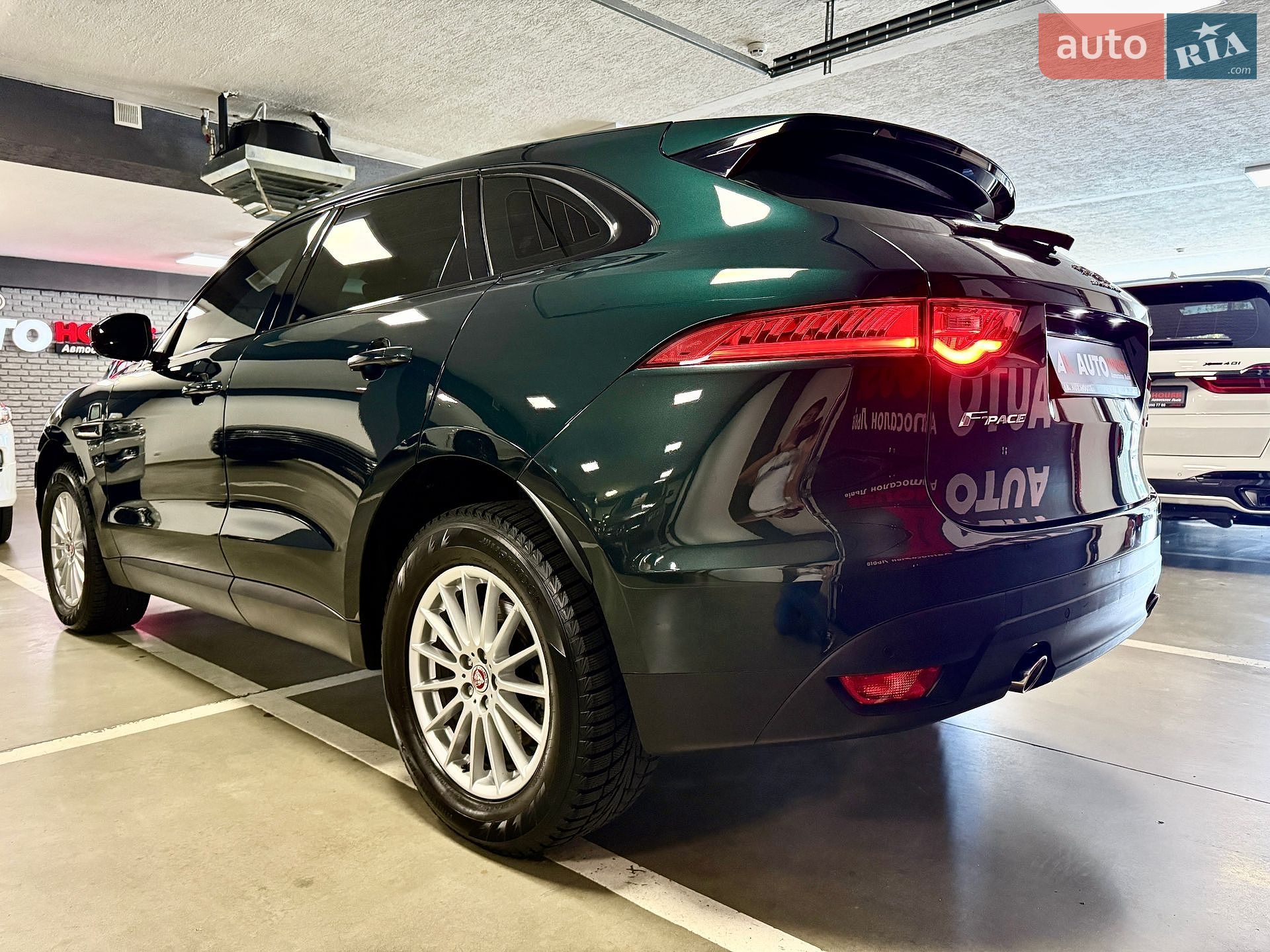 Jaguar F-Pace 2017 VIN SADCA2BNXJA290486 фото оголошення 22 з 81
