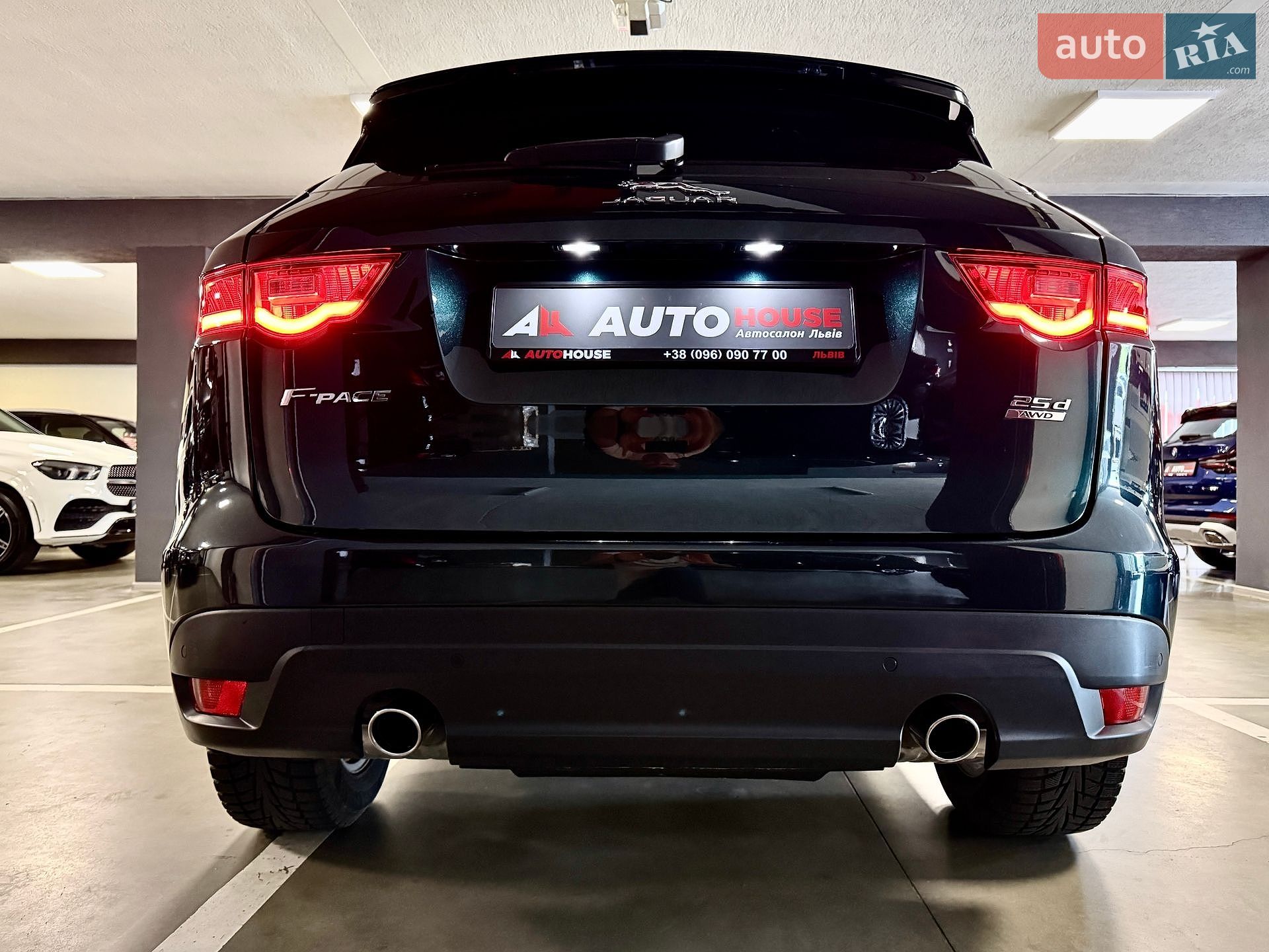 Jaguar F-Pace 2017 VIN SADCA2BNXJA290486 фото оголошення 27 з 81