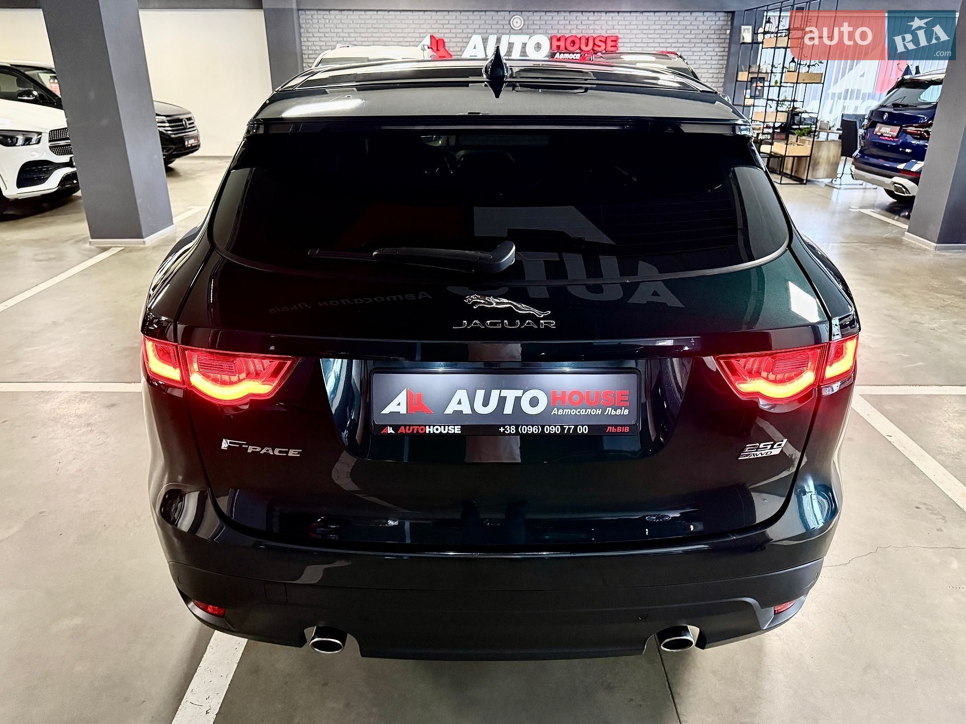 Jaguar F-Pace 2017 VIN SADCA2BNXJA290486 фото оголошення 29 з 81