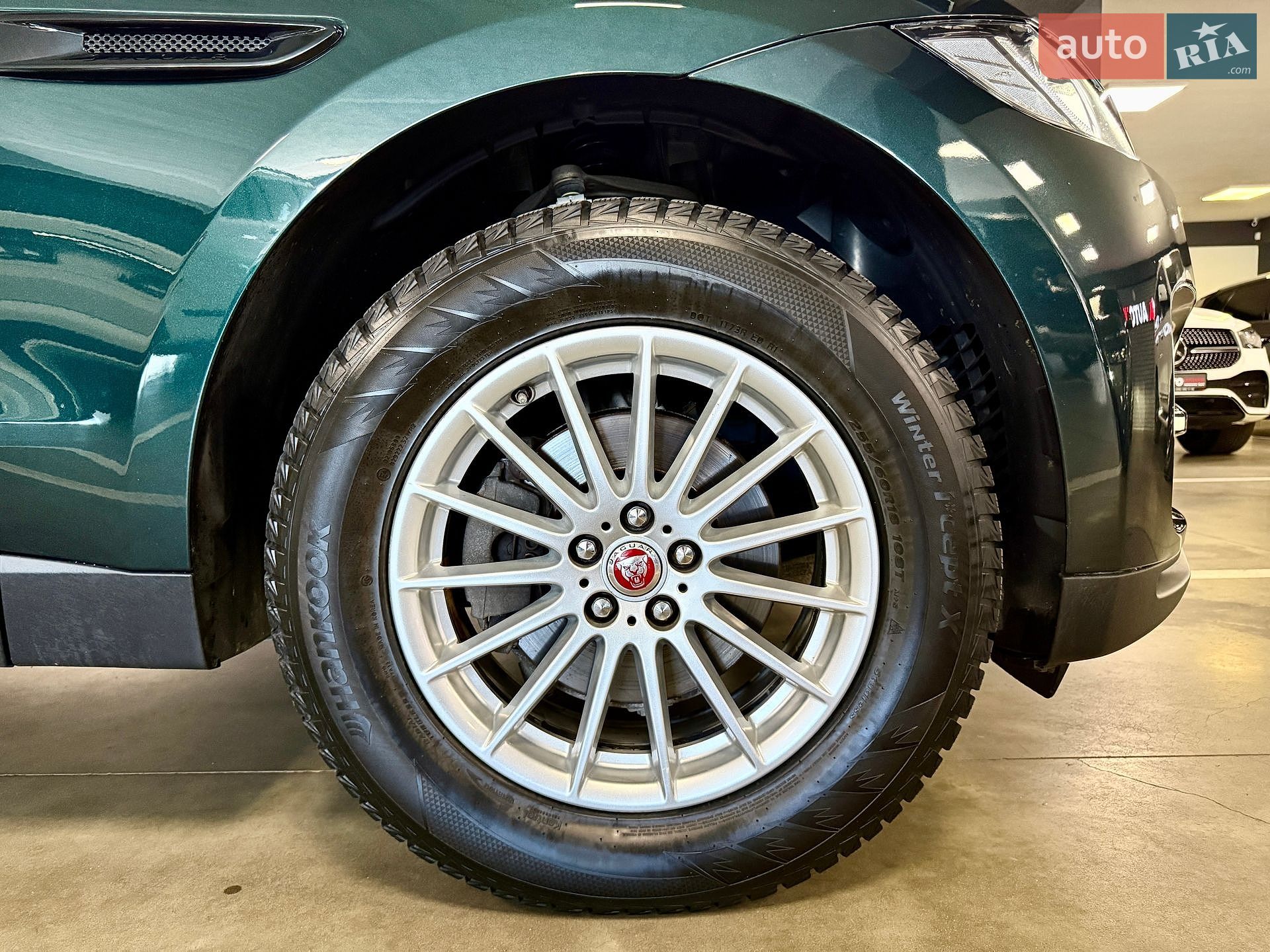 Jaguar F-Pace 2017 VIN SADCA2BNXJA290486 фото оголошення 61 з 81