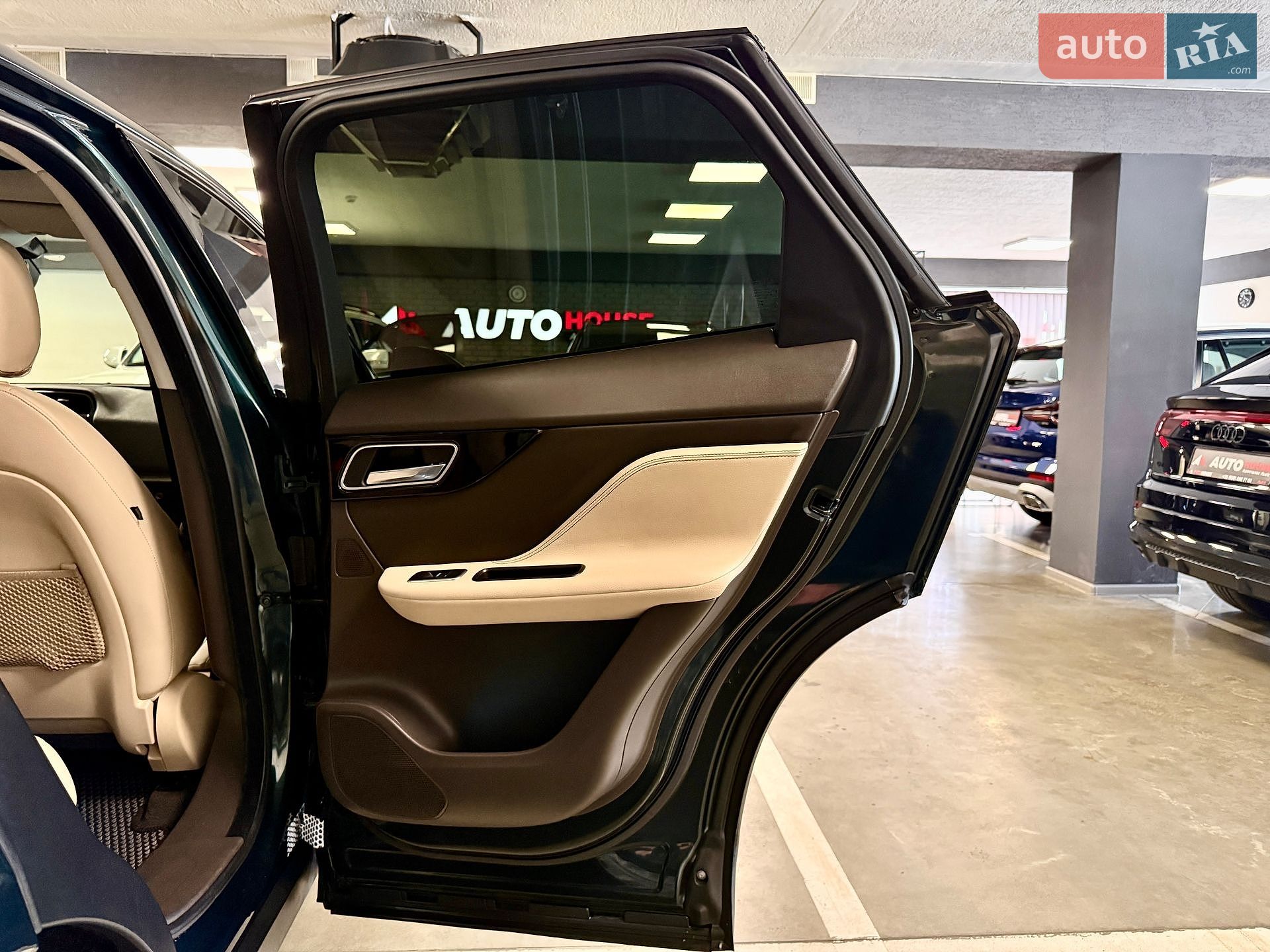 Jaguar F-Pace 2017 VIN SADCA2BNXJA290486 фото оголошення 68 з 81
