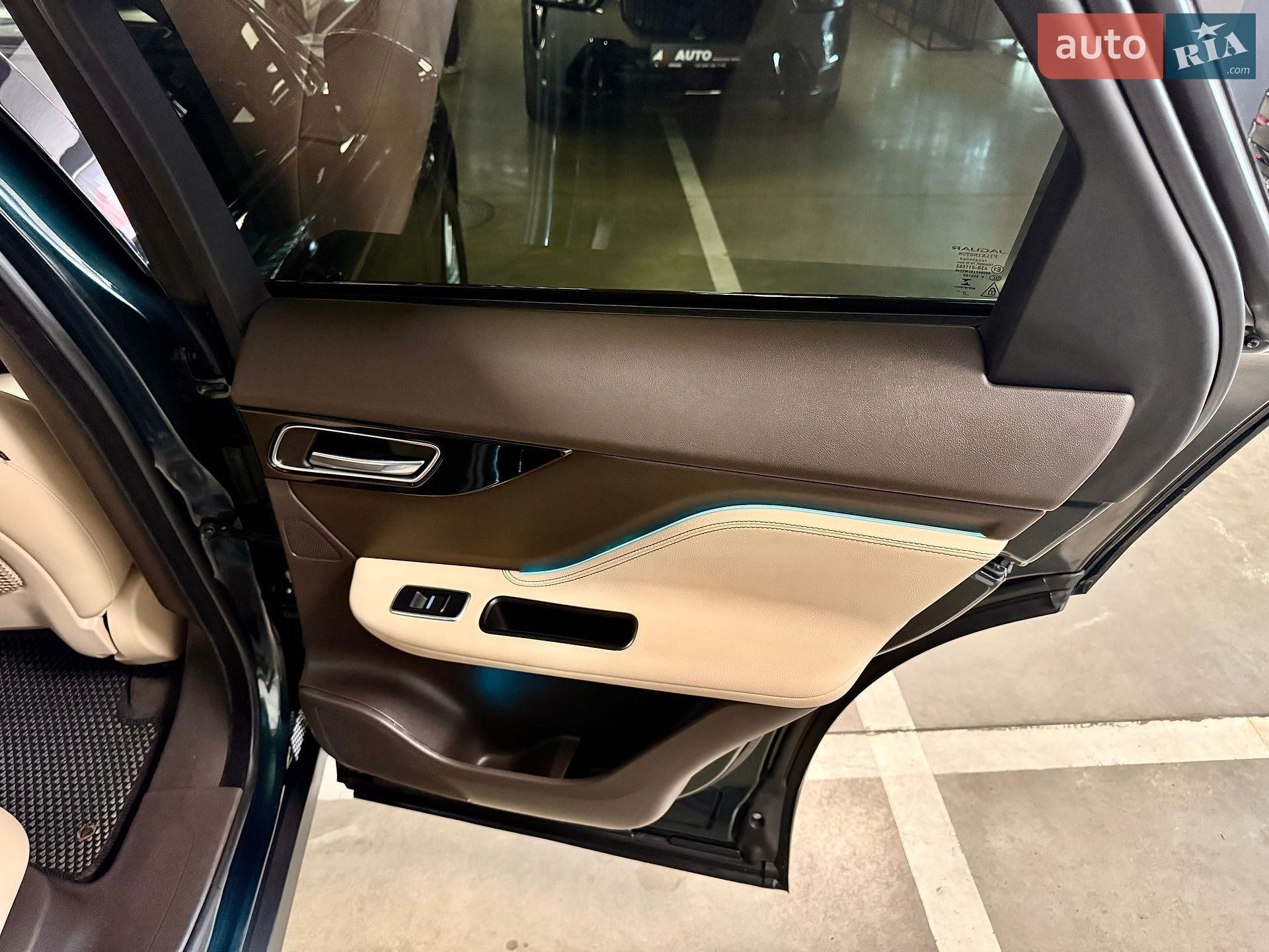 Jaguar F-Pace 2017 VIN SADCA2BNXJA290486 фото оголошення 67 з 81