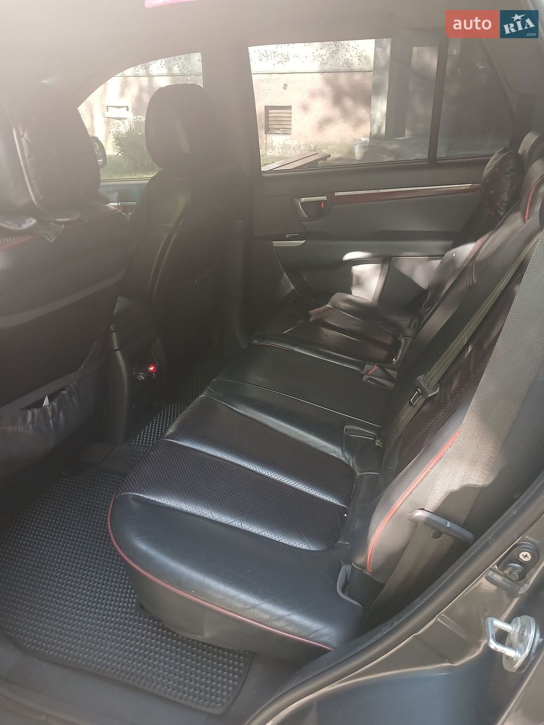 Hyundai Santa FE 2008 VIN KMHSH81WP8U303360 фото оголошення 10 з 14
