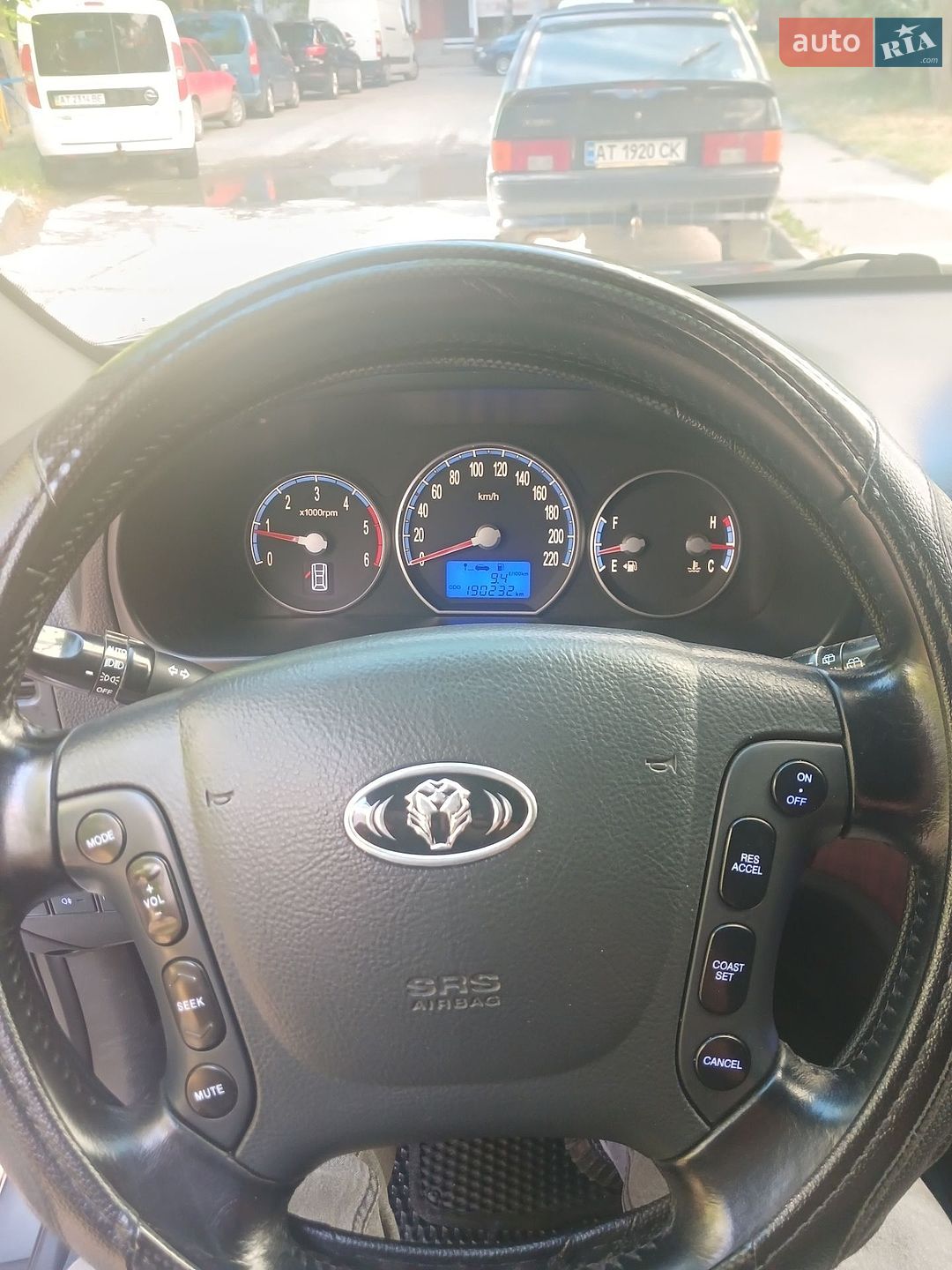 Hyundai Santa FE 2008 VIN KMHSH81WP8U303360 фото оголошення 8 з 14
