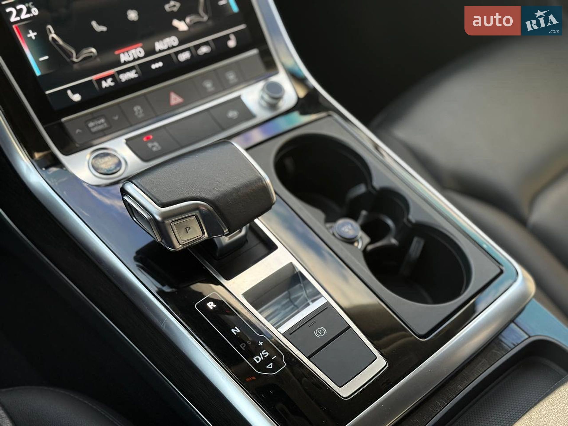 Audi Q7 2021 VIN WA1AJBF77ND006969 фото оголошення 31 з 38