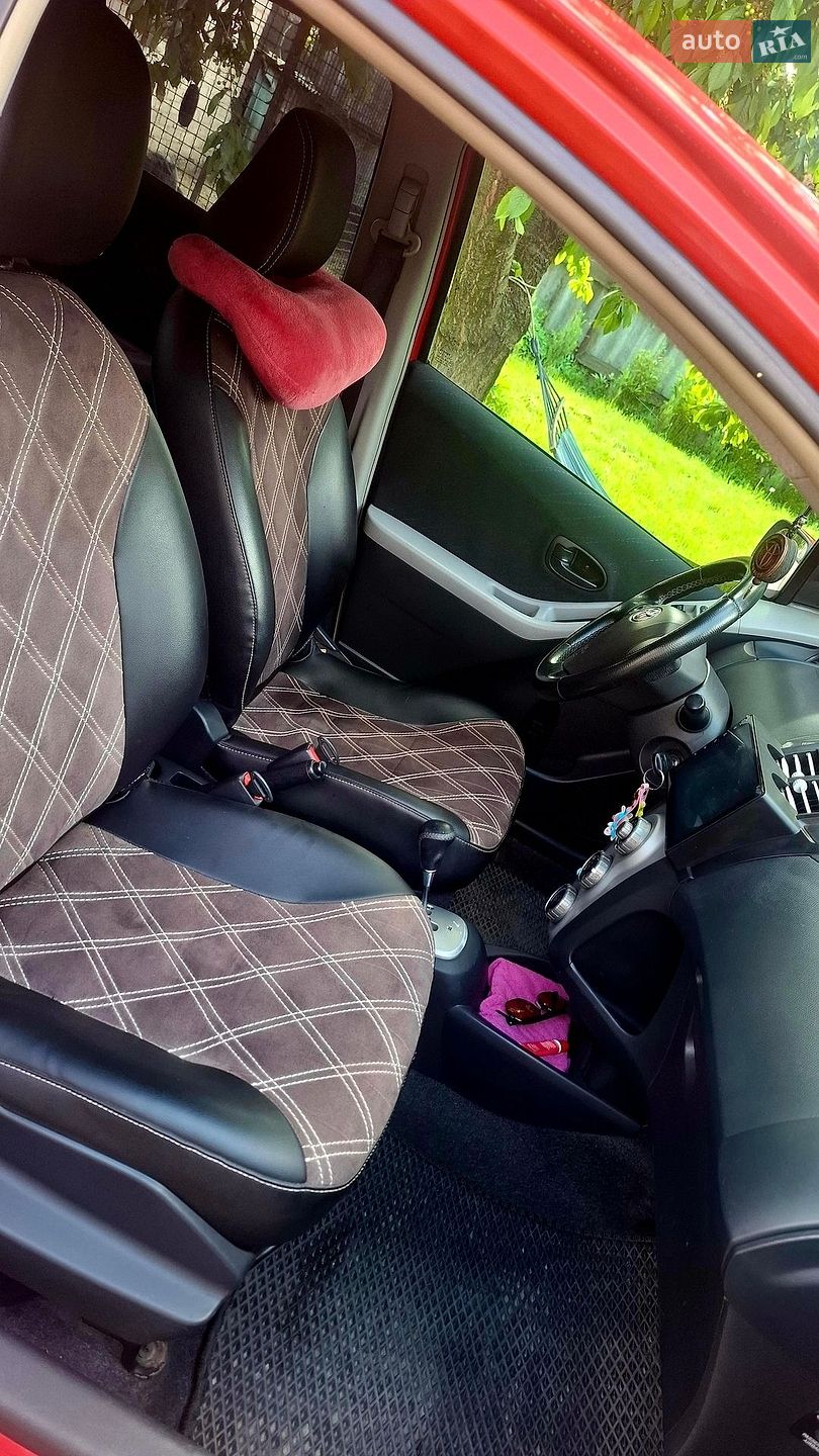 Toyota Yaris 2006 VIN VNKKL98380A048253 фото оголошення 7 з 13