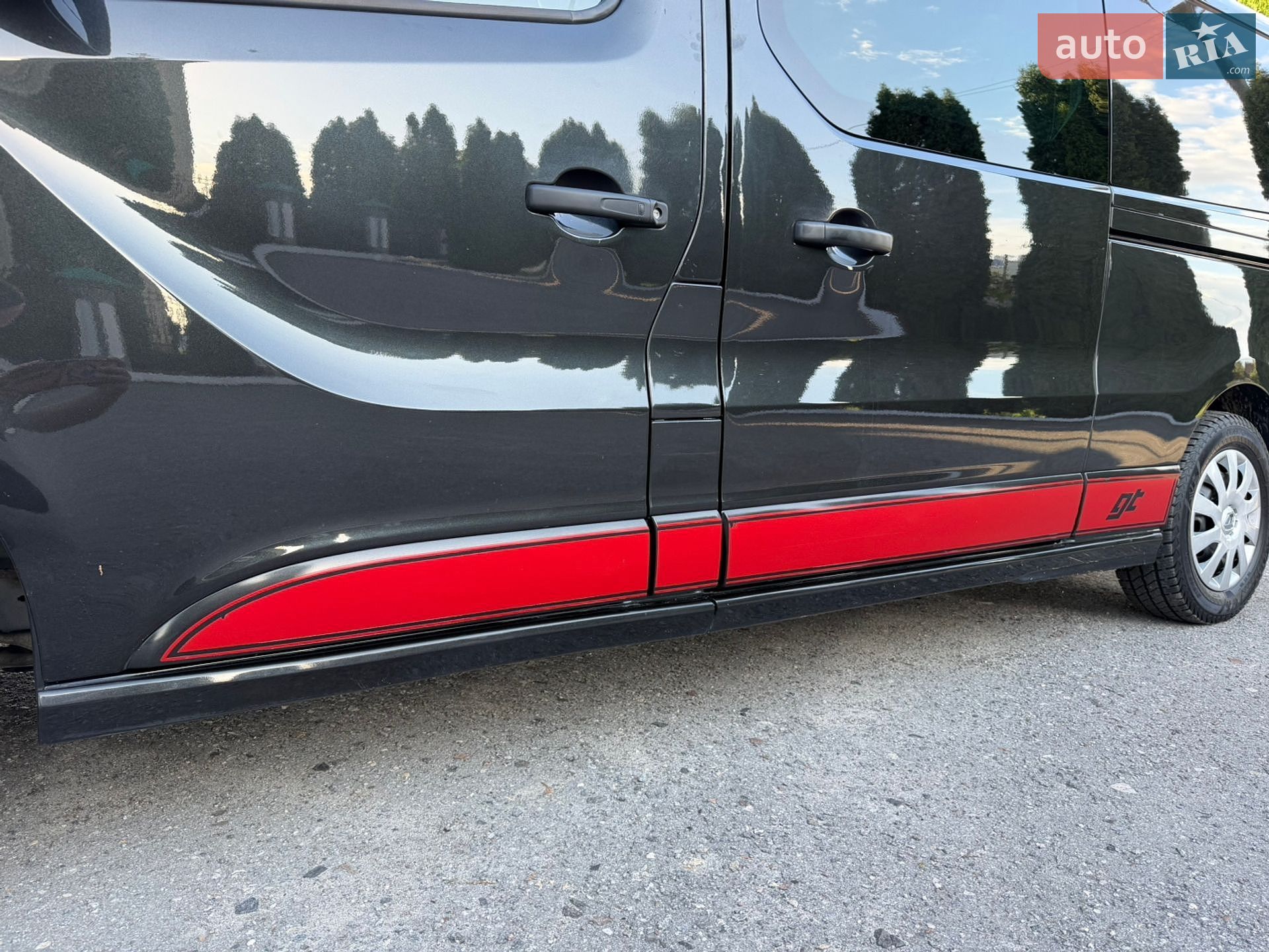Opel Vivaro 2019 VIN W0VF7E604KV630187 фото оголошення 25 з 107