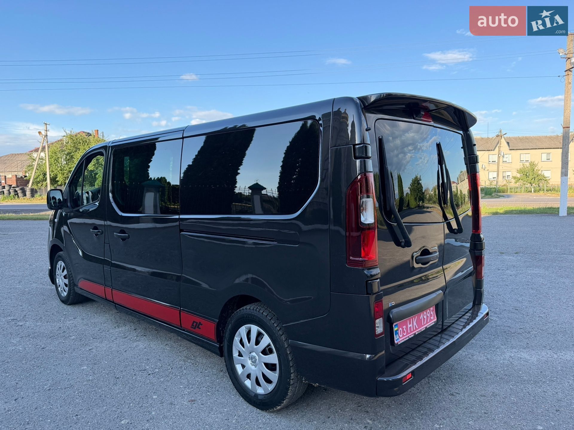 Opel Vivaro 2019 VIN W0VF7E604KV630187 фото оголошення 30 з 107