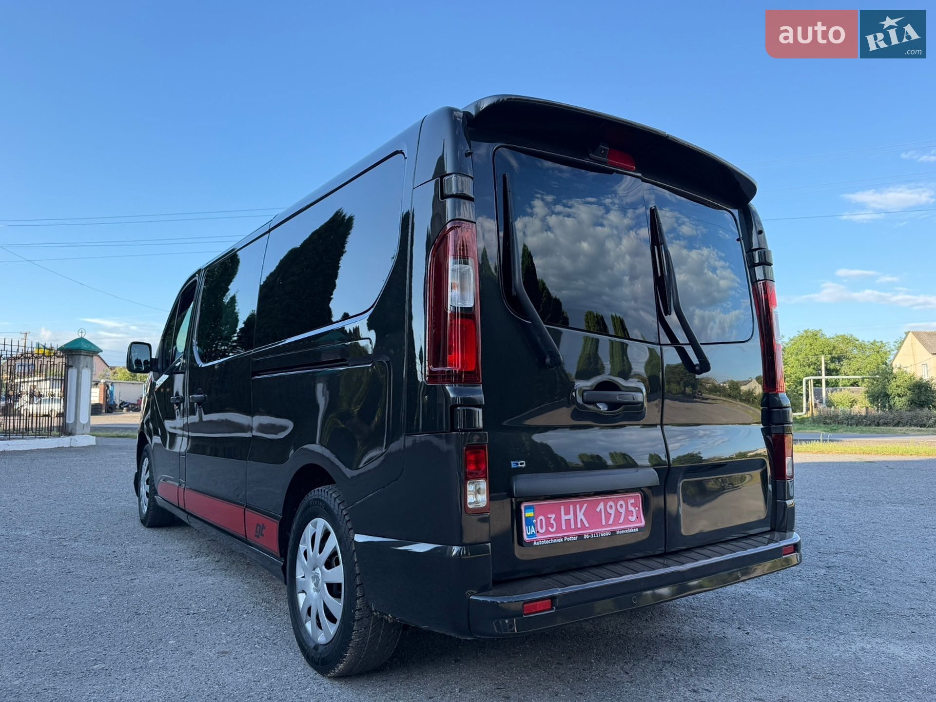 Opel Vivaro 2019 VIN W0VF7E604KV630187 фото оголошення 31 з 107