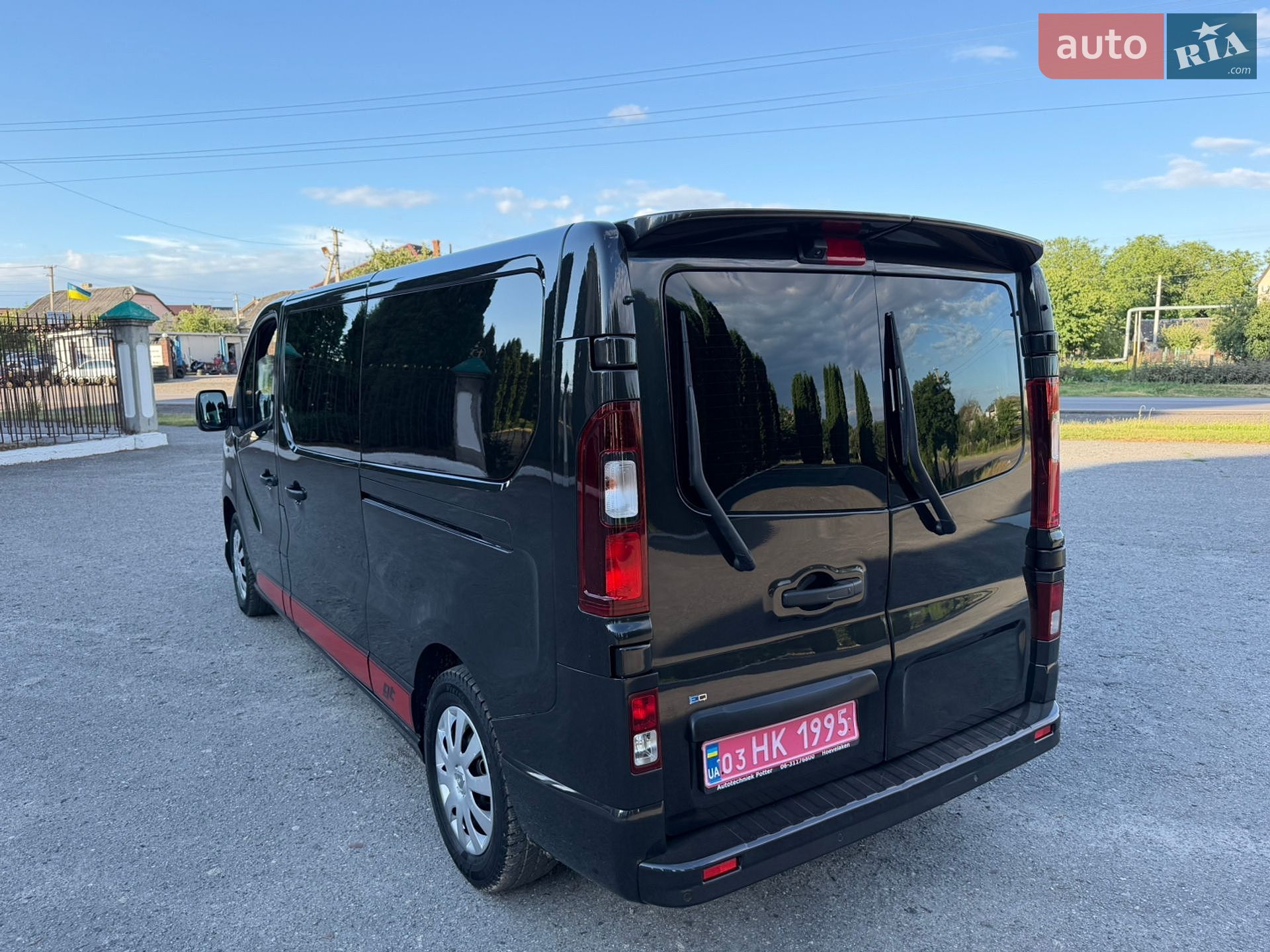 Opel Vivaro 2019 VIN W0VF7E604KV630187 фото оголошення 32 з 107