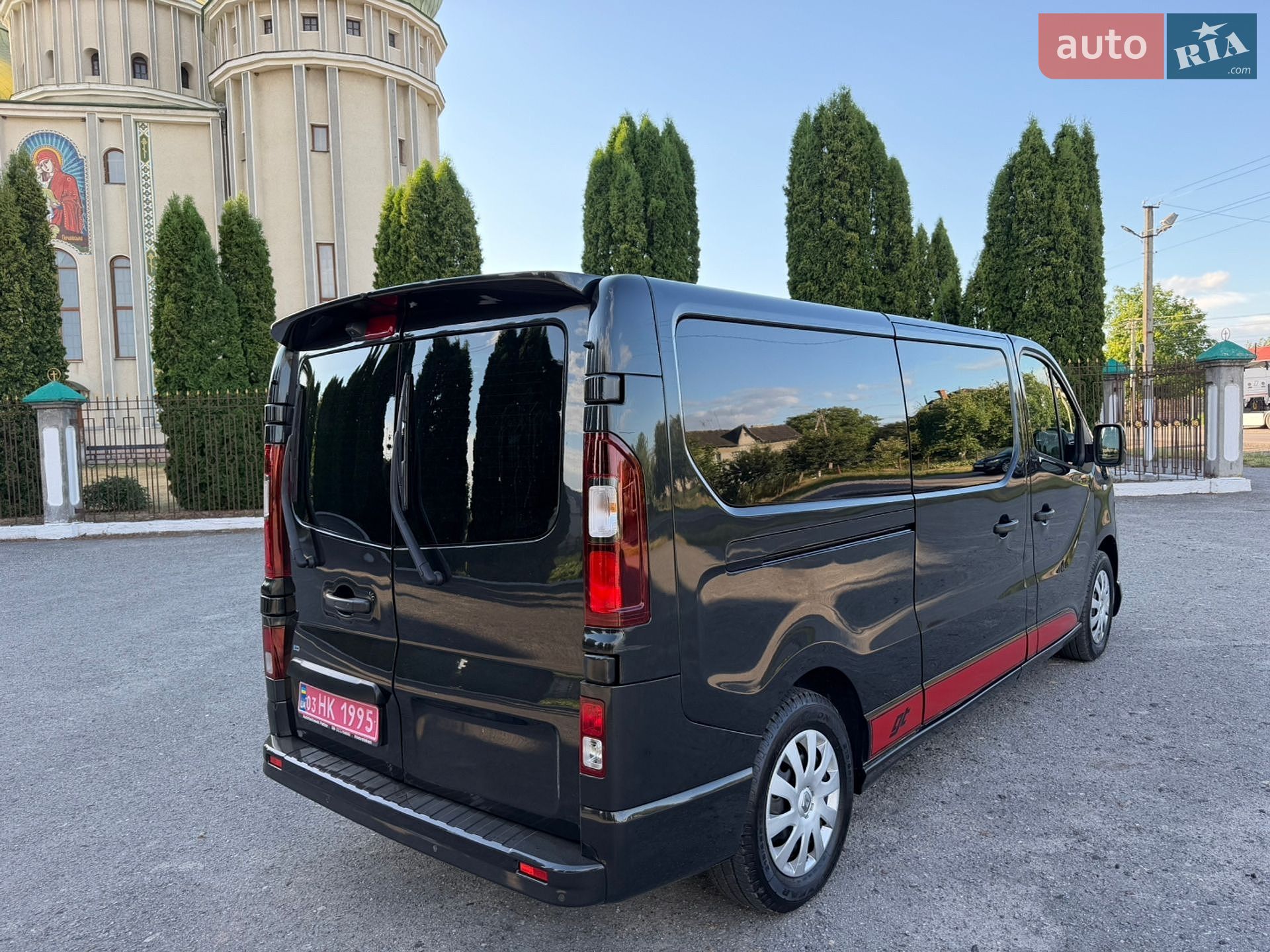 Opel Vivaro 2019 VIN W0VF7E604KV630187 фото оголошення 44 з 107