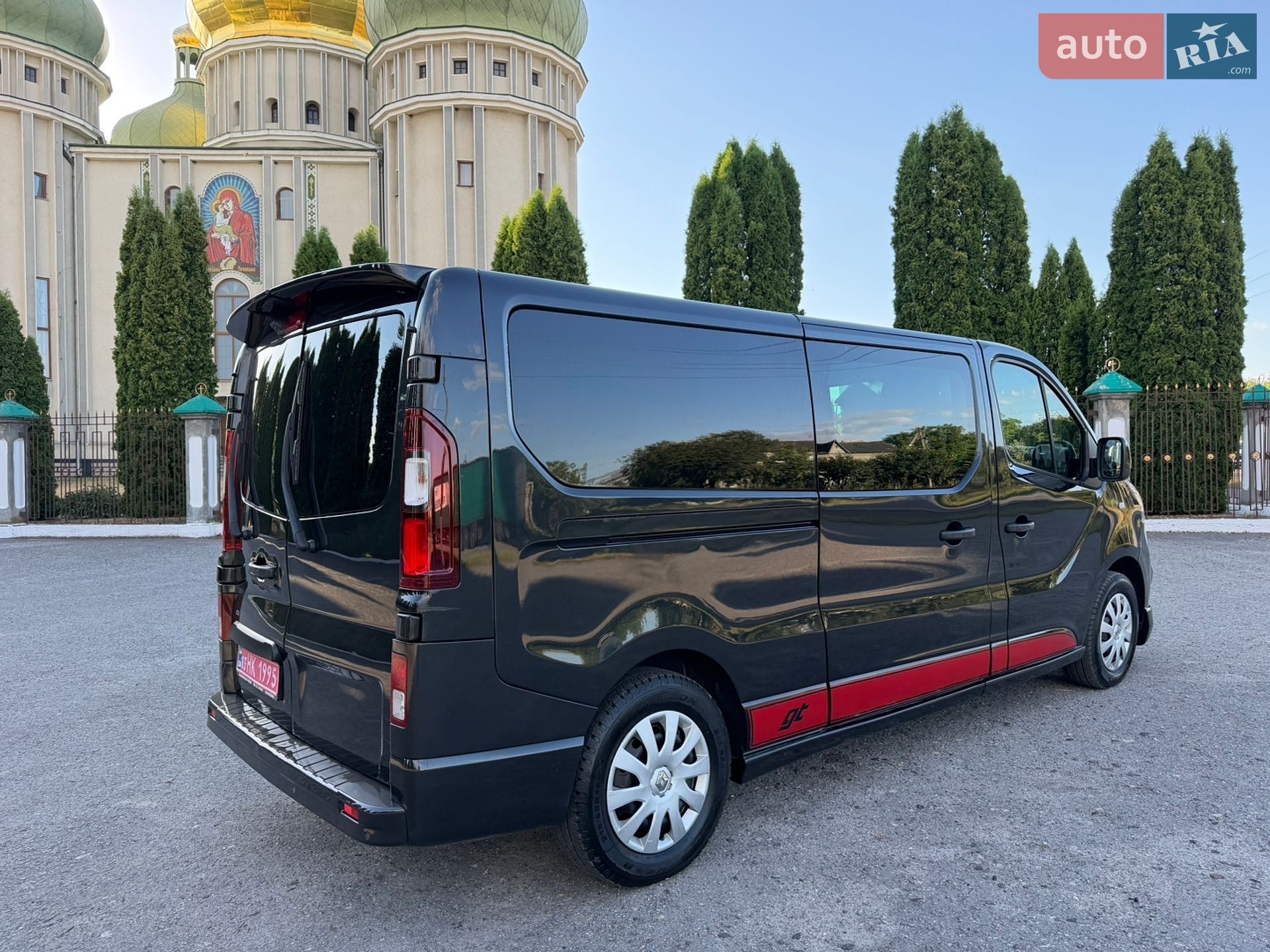 Opel Vivaro 2019 VIN W0VF7E604KV630187 фото оголошення 46 з 107