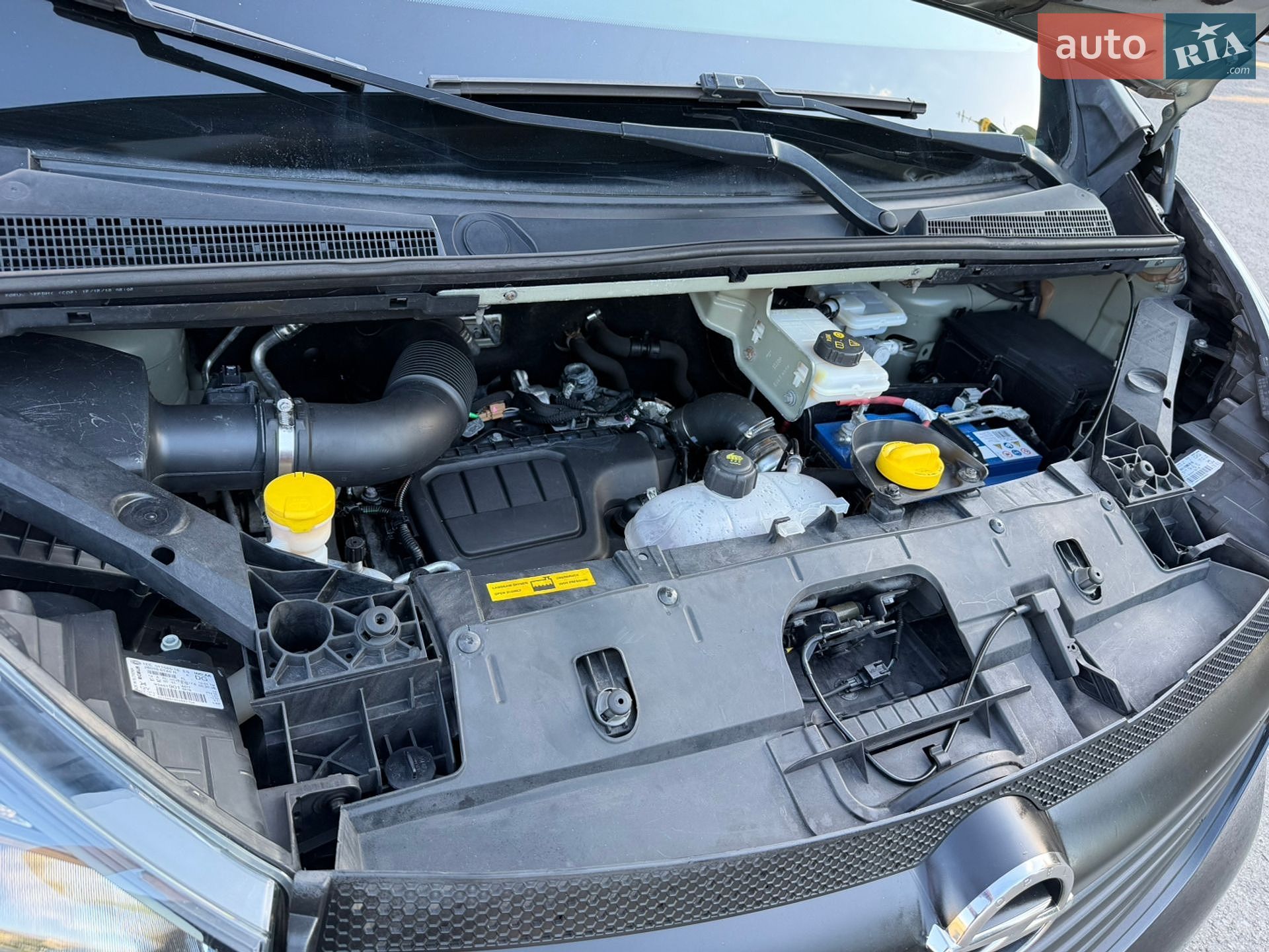 Opel Vivaro 2019 VIN W0VF7E604KV630187 фото оголошення 82 з 107