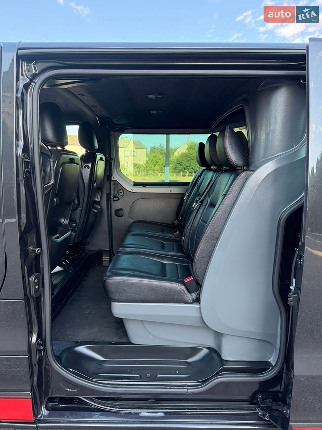 Opel Vivaro 2019 VIN W0VF7E604KV630187 фото оголошення 84 з 107