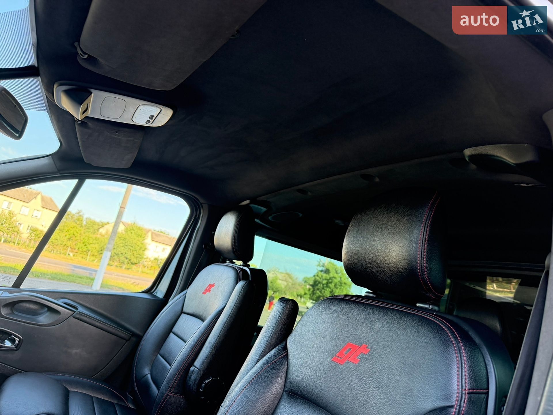 Opel Vivaro 2019 VIN W0VF7E604KV630187 фото оголошення 93 з 107