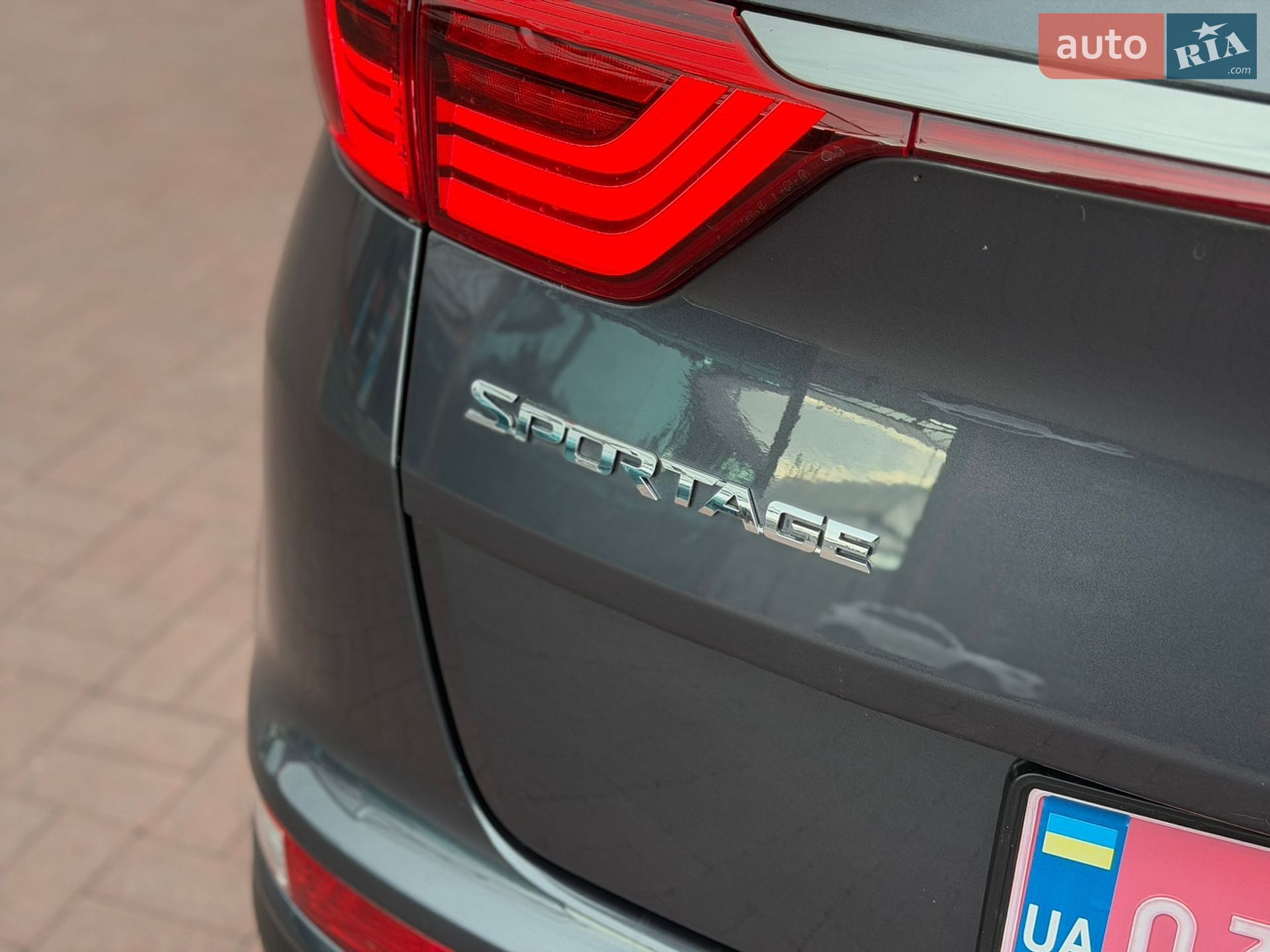 Kia Sportage 2016 VIN U5YPH813DGL072684 фото оголошення 11 з 84