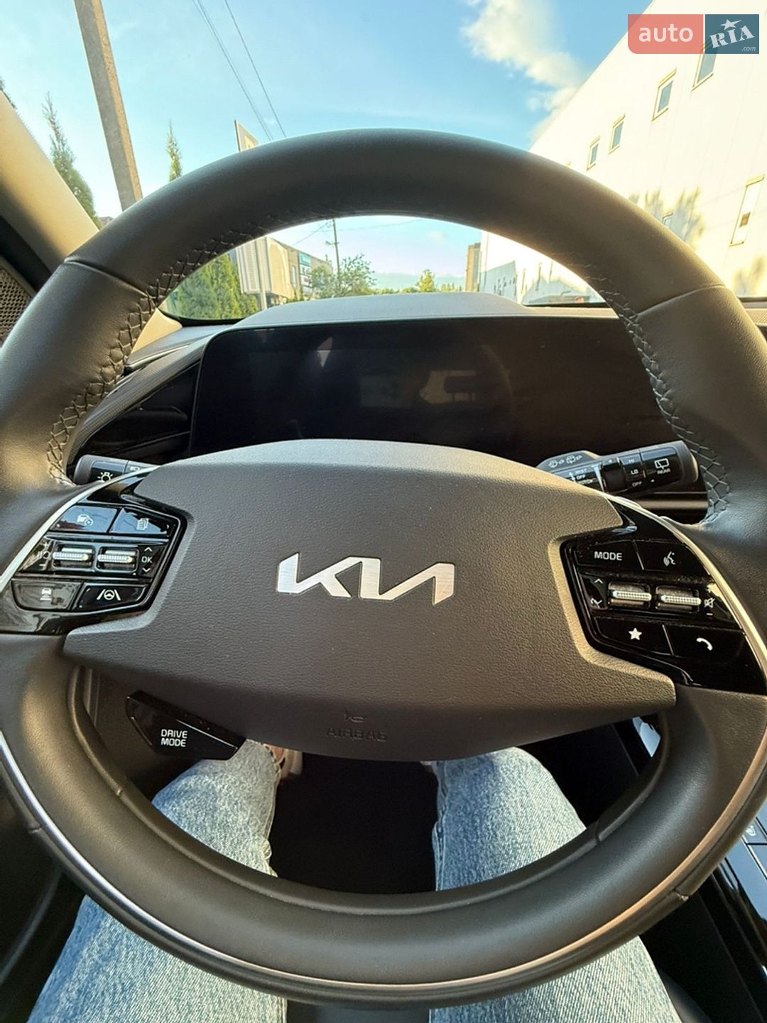 Kia Niro 2024 VIN KNDCR3L12R5123064 фото оголошення 9 з 24