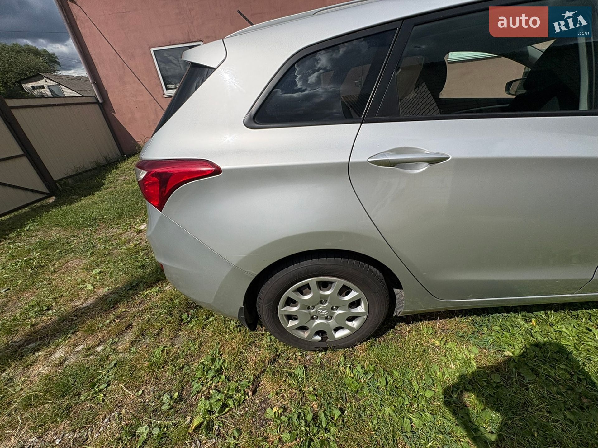 Hyundai i30 2013 VIN TMAD281UBEJ031332 фото оголошення 6 з 14