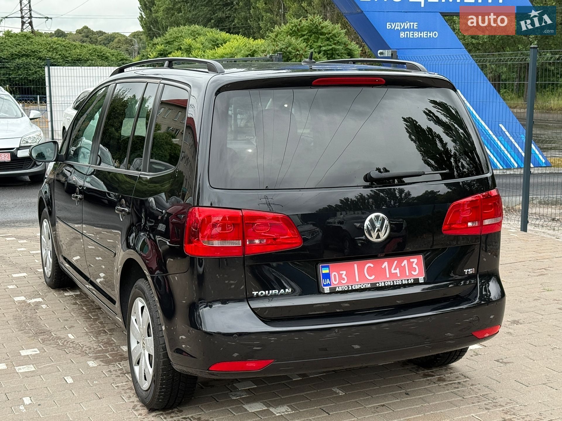 Volkswagen Touran 2015 VIN WVGZZZ1TZFW051057 фото оголошення 2 з 24