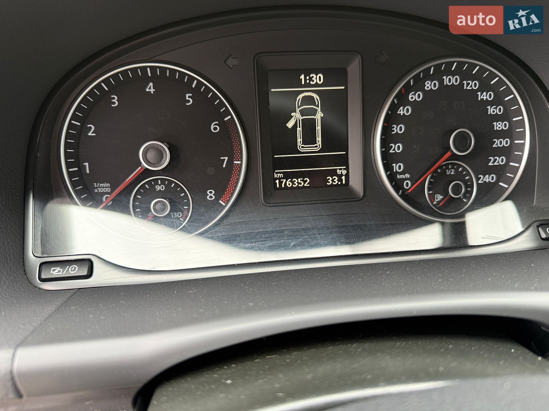 Volkswagen Touran 2015 VIN WVGZZZ1TZFW051057 фото оголошення 12 з 24