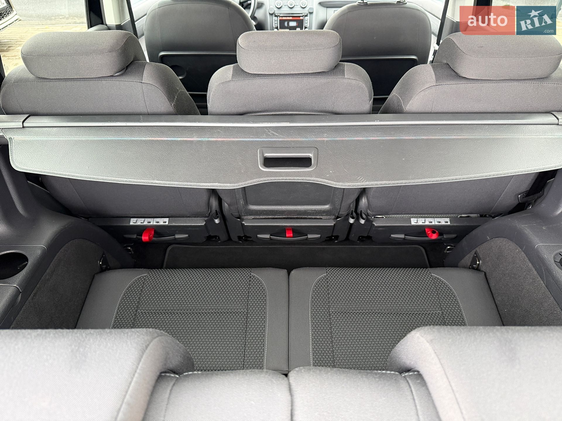 Volkswagen Touran 2015 VIN WVGZZZ1TZFW051057 фото оголошення 22 з 24