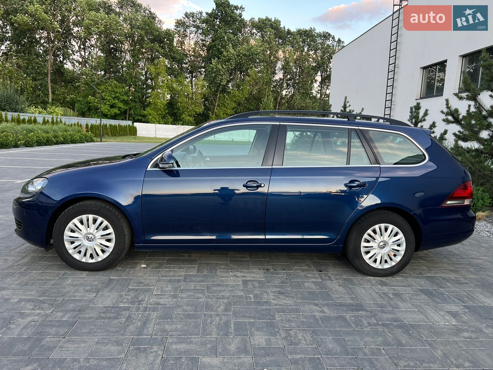 Volkswagen Golf 2010 VIN WVWZZZ1KZAM669785 фото оголошення 11 з 85
