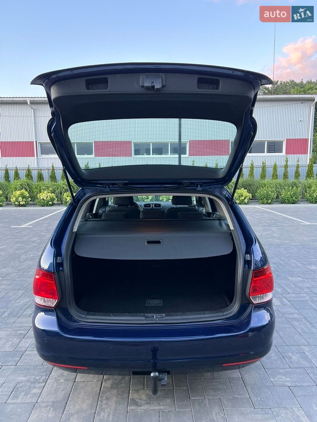 Volkswagen Golf 2010 VIN WVWZZZ1KZAM669785 фото оголошення 36 з 85