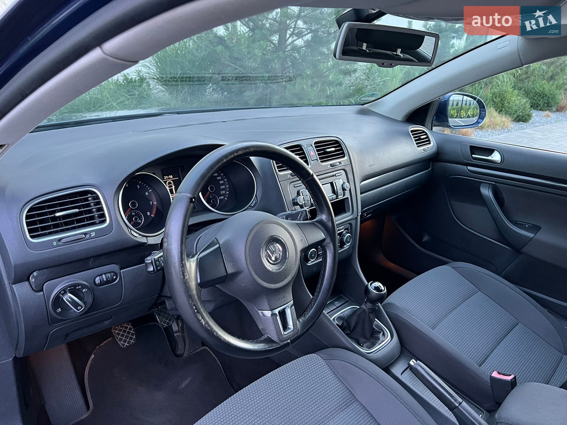 Volkswagen Golf 2010 VIN WVWZZZ1KZAM669785 фото оголошення 43 з 85