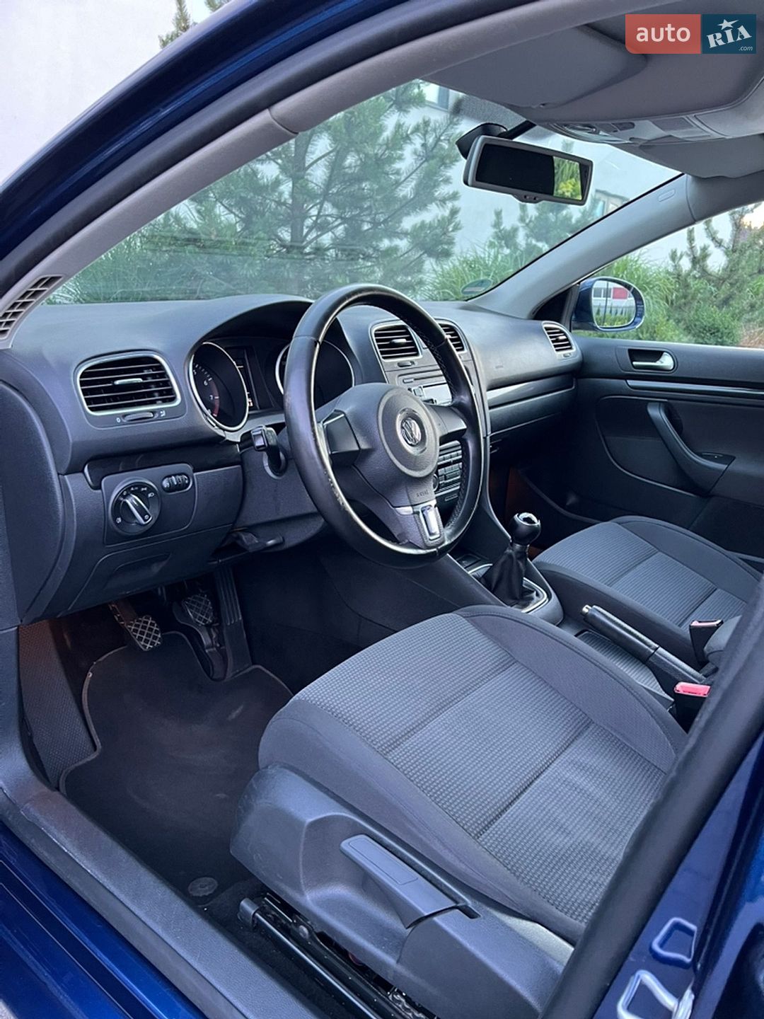 Volkswagen Golf 2010 VIN WVWZZZ1KZAM669785 фото оголошення 45 з 85