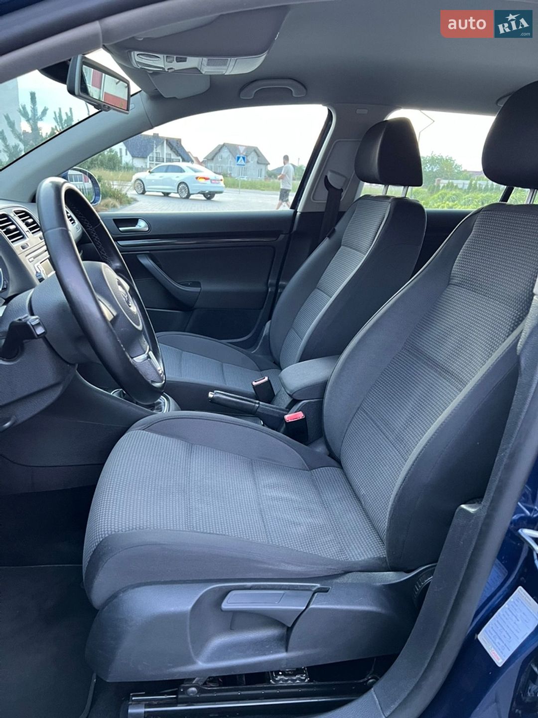 Volkswagen Golf 2010 VIN WVWZZZ1KZAM669785 фото оголошення 47 з 85