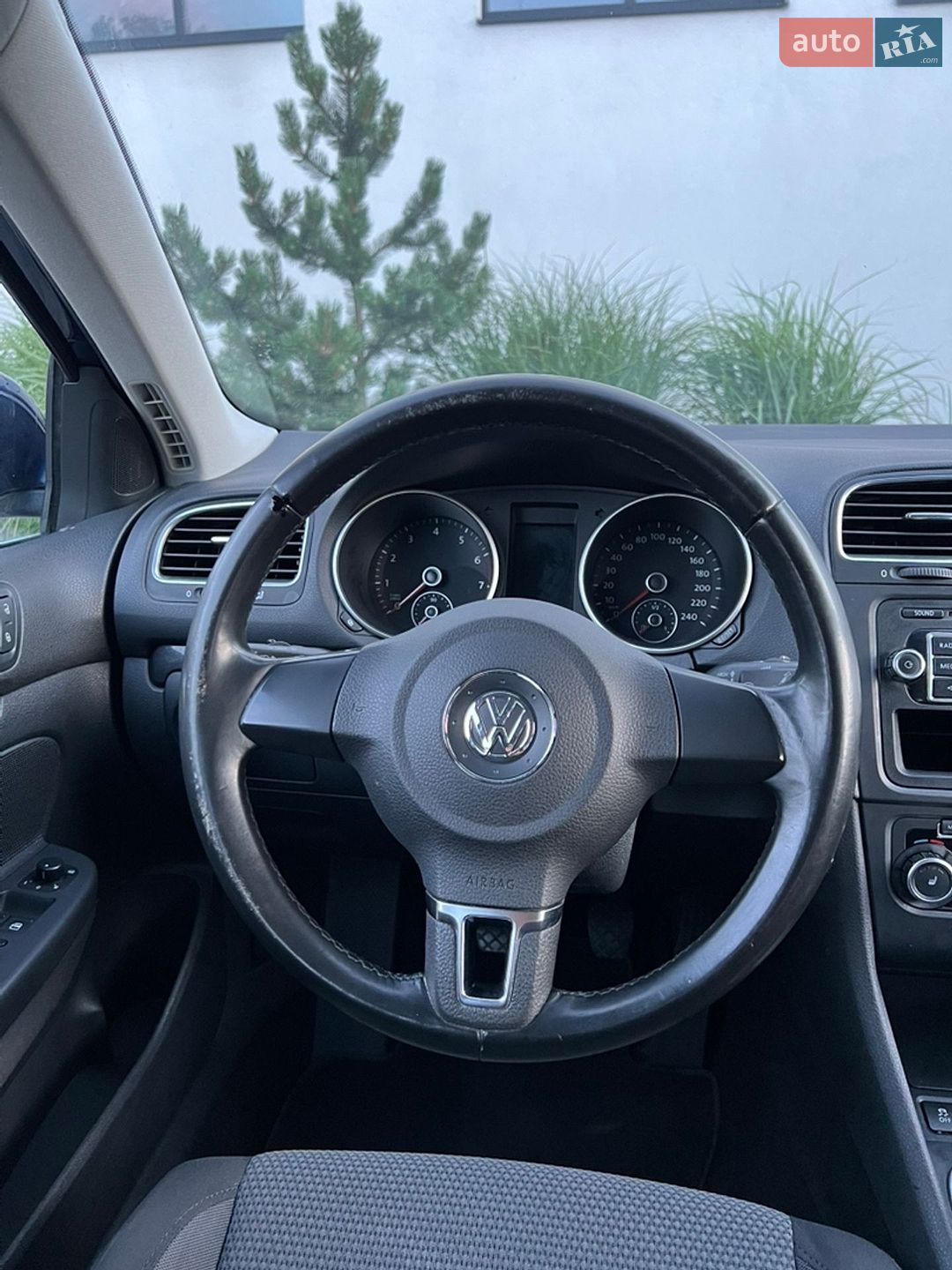 Volkswagen Golf 2010 VIN WVWZZZ1KZAM669785 фото оголошення 61 з 85