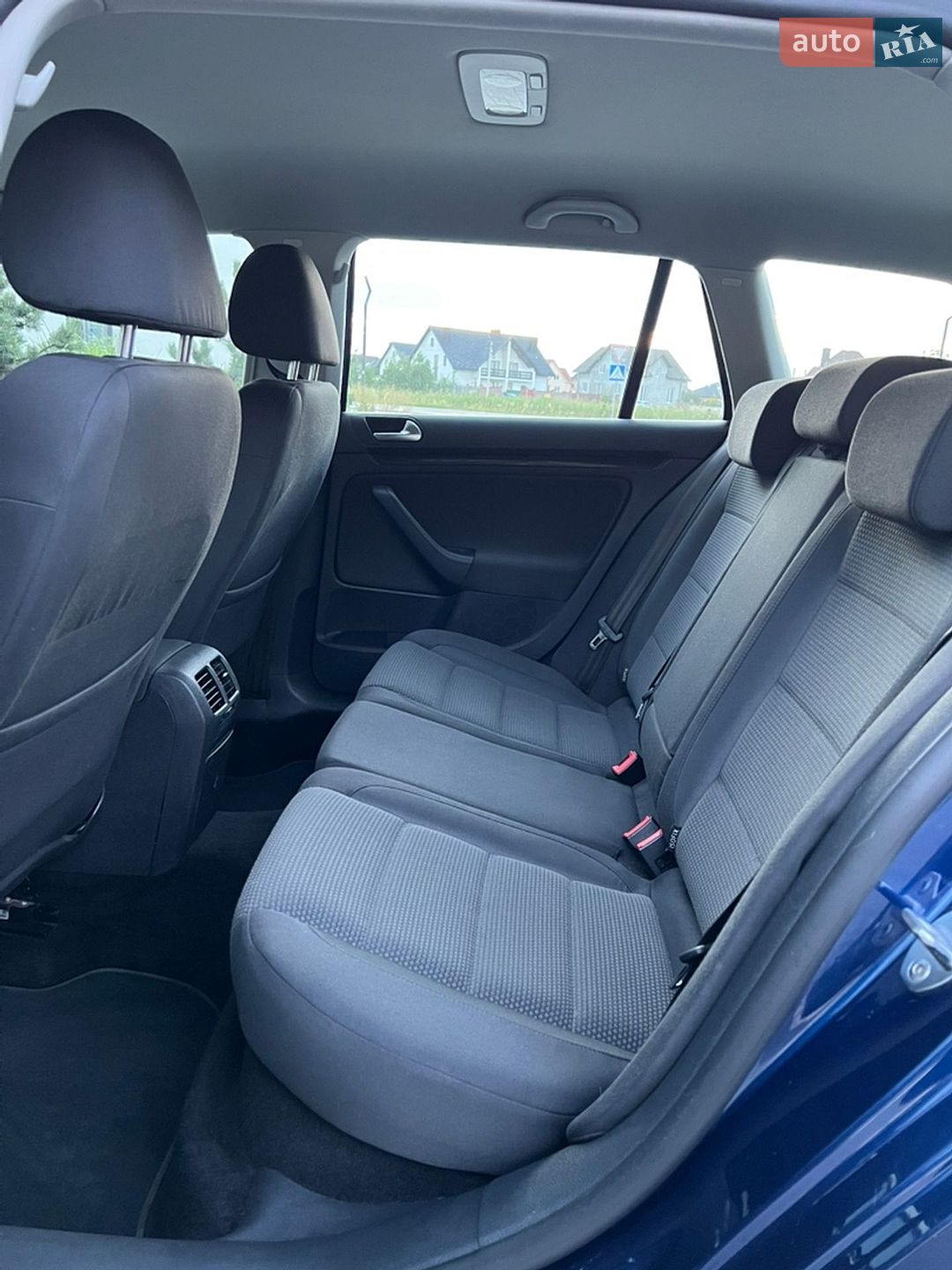 Volkswagen Golf 2010 VIN WVWZZZ1KZAM669785 фото оголошення 69 з 85