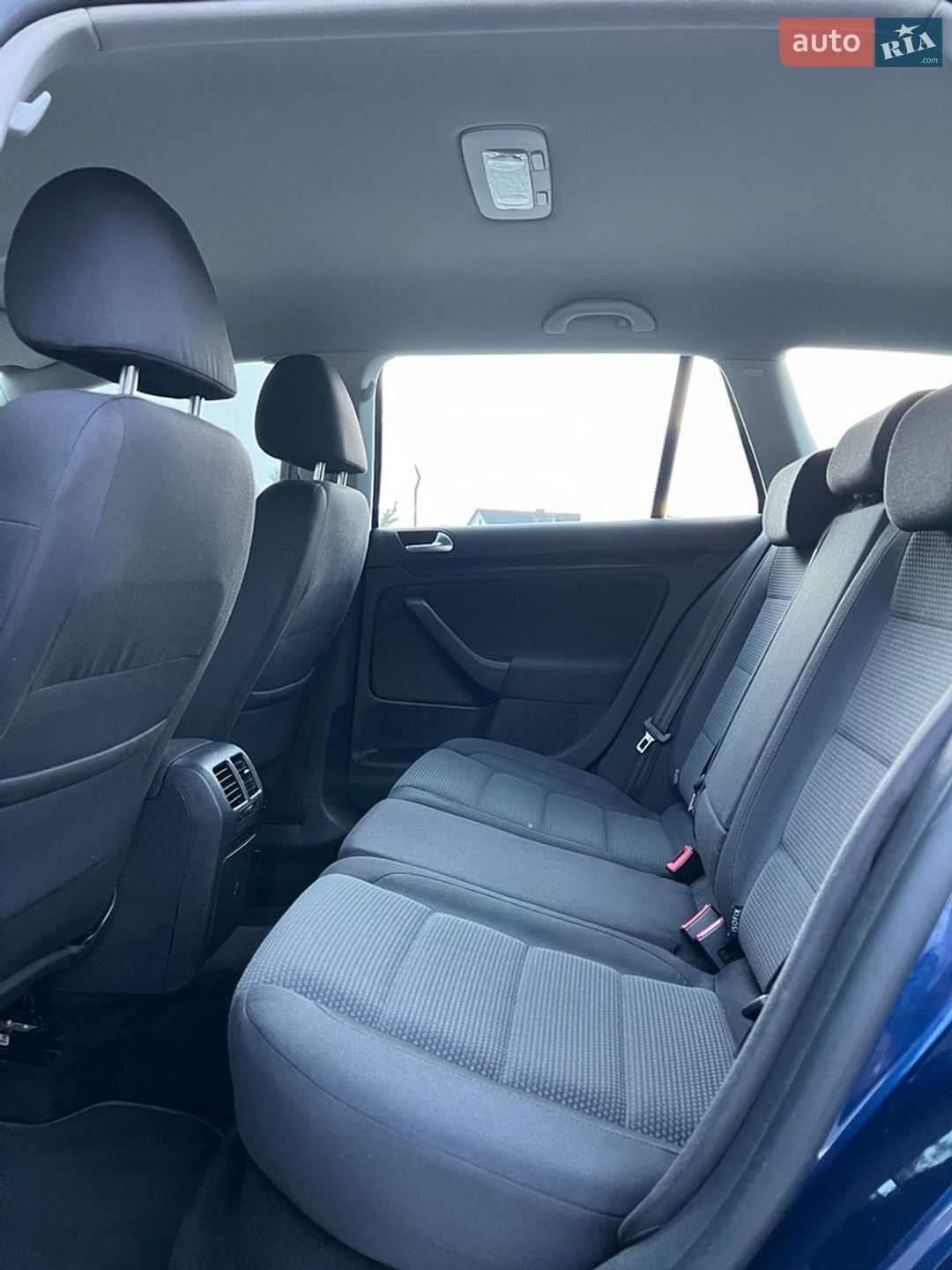 Volkswagen Golf 2010 VIN WVWZZZ1KZAM669785 фото оголошення 70 з 85