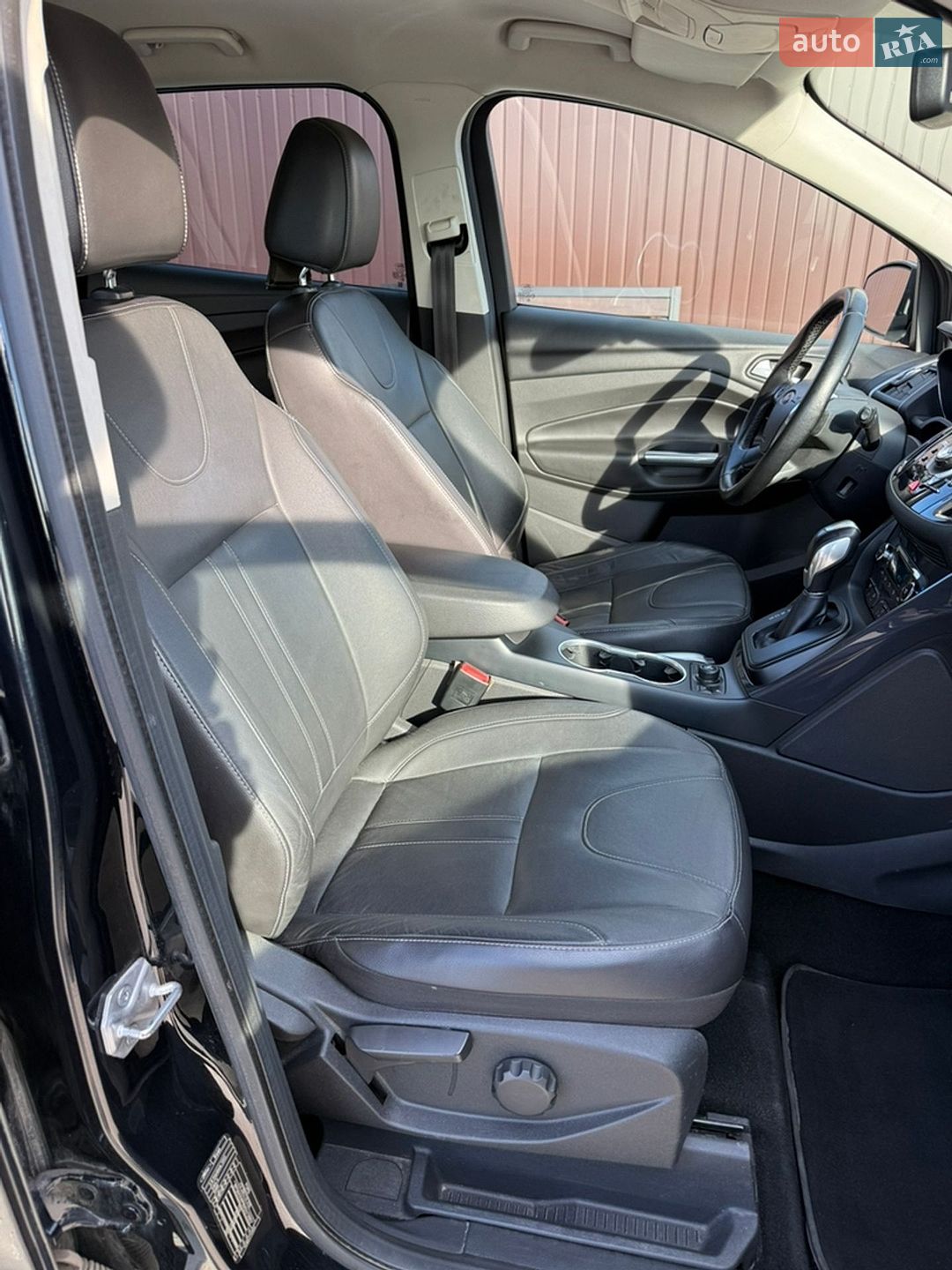 Ford Kuga 2013 VIN WF0AXXWPMADU13683 фото оголошення 31 з 46