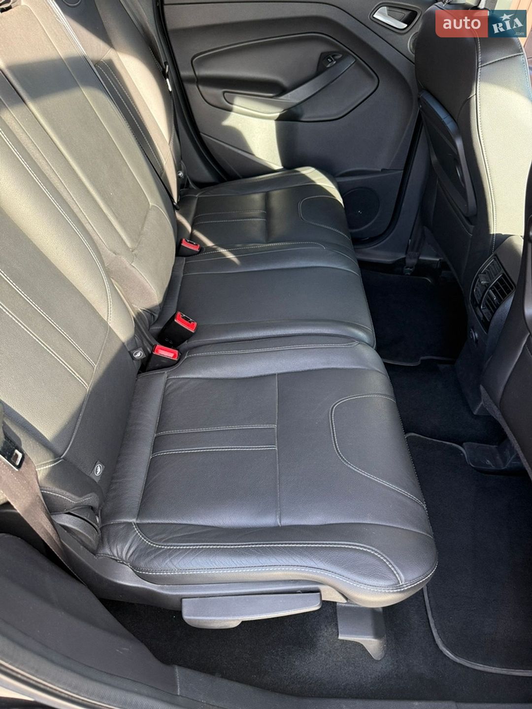Ford Kuga 2013 VIN WF0AXXWPMADU13683 фото оголошення 38 з 46