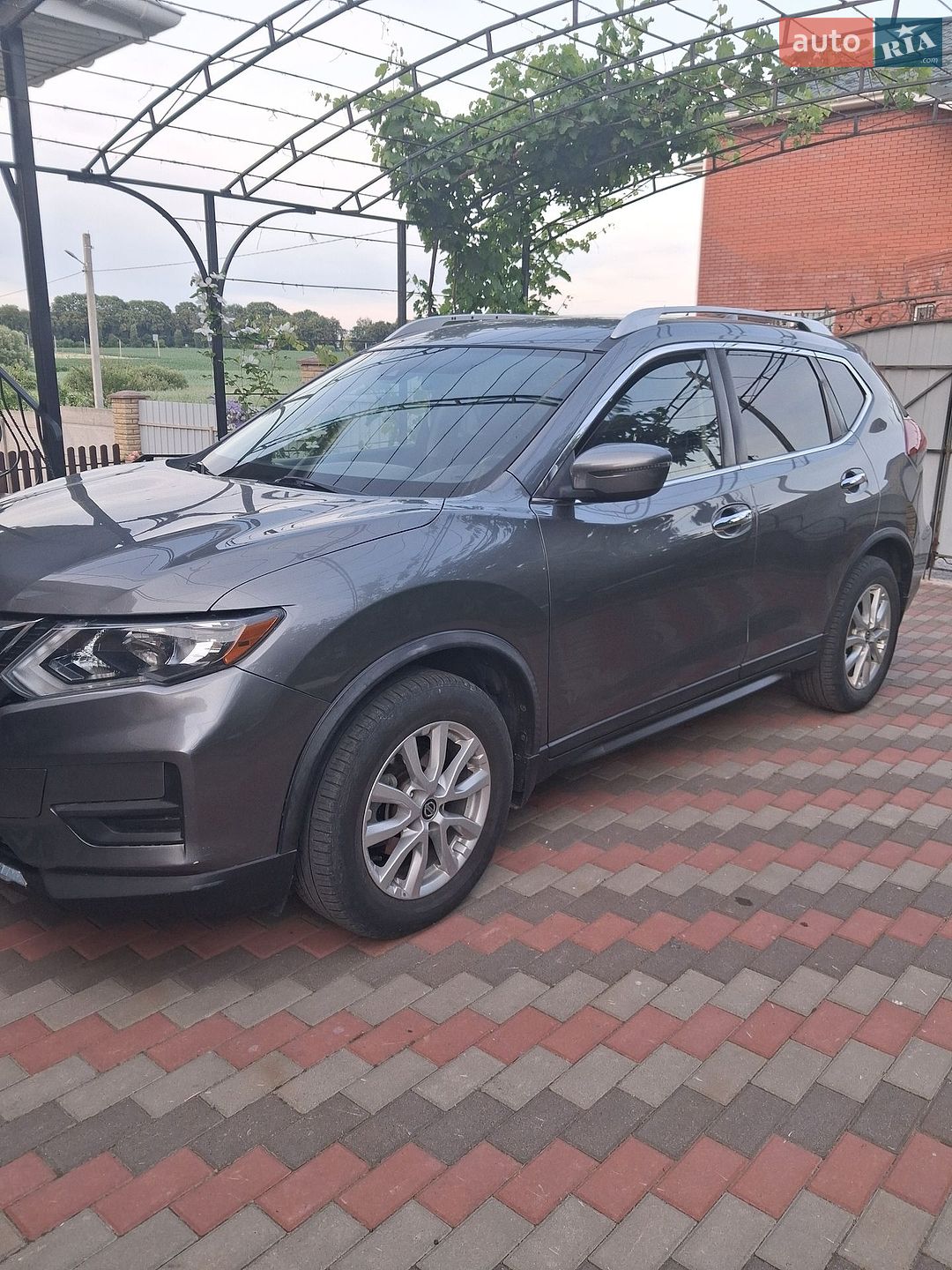 Nissan Rogue 2019 VIN KNMAT2MT5LP527703 фото оголошення 19 з 19