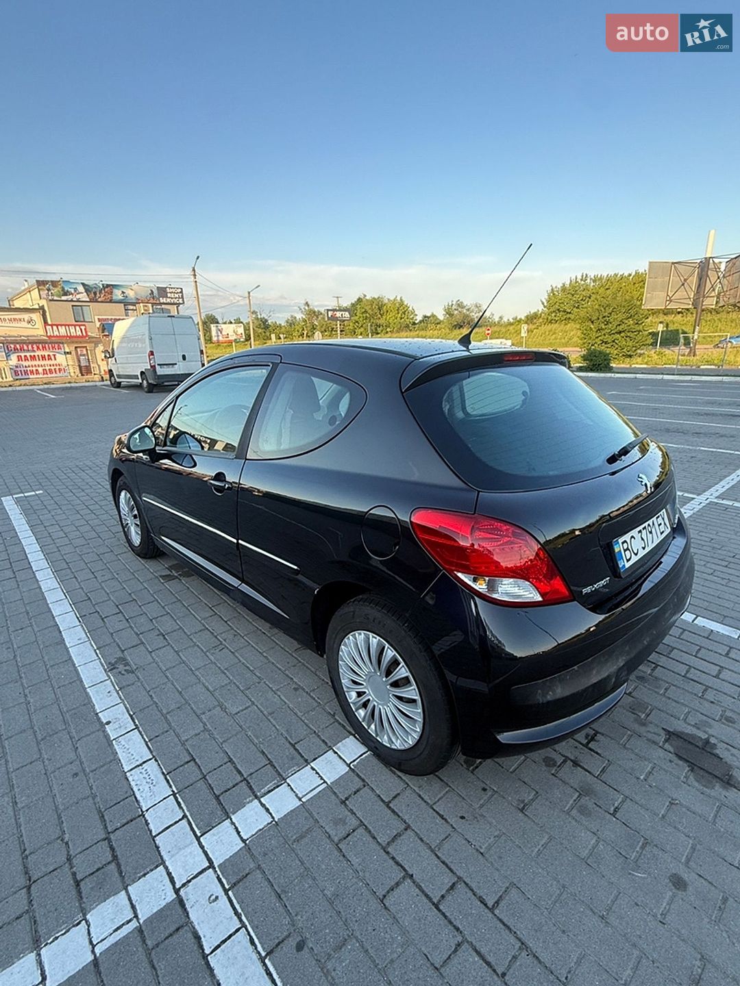 Peugeot 207 2011 VIN VF3WA8HR0BE067591 фото оголошення 8 з 11