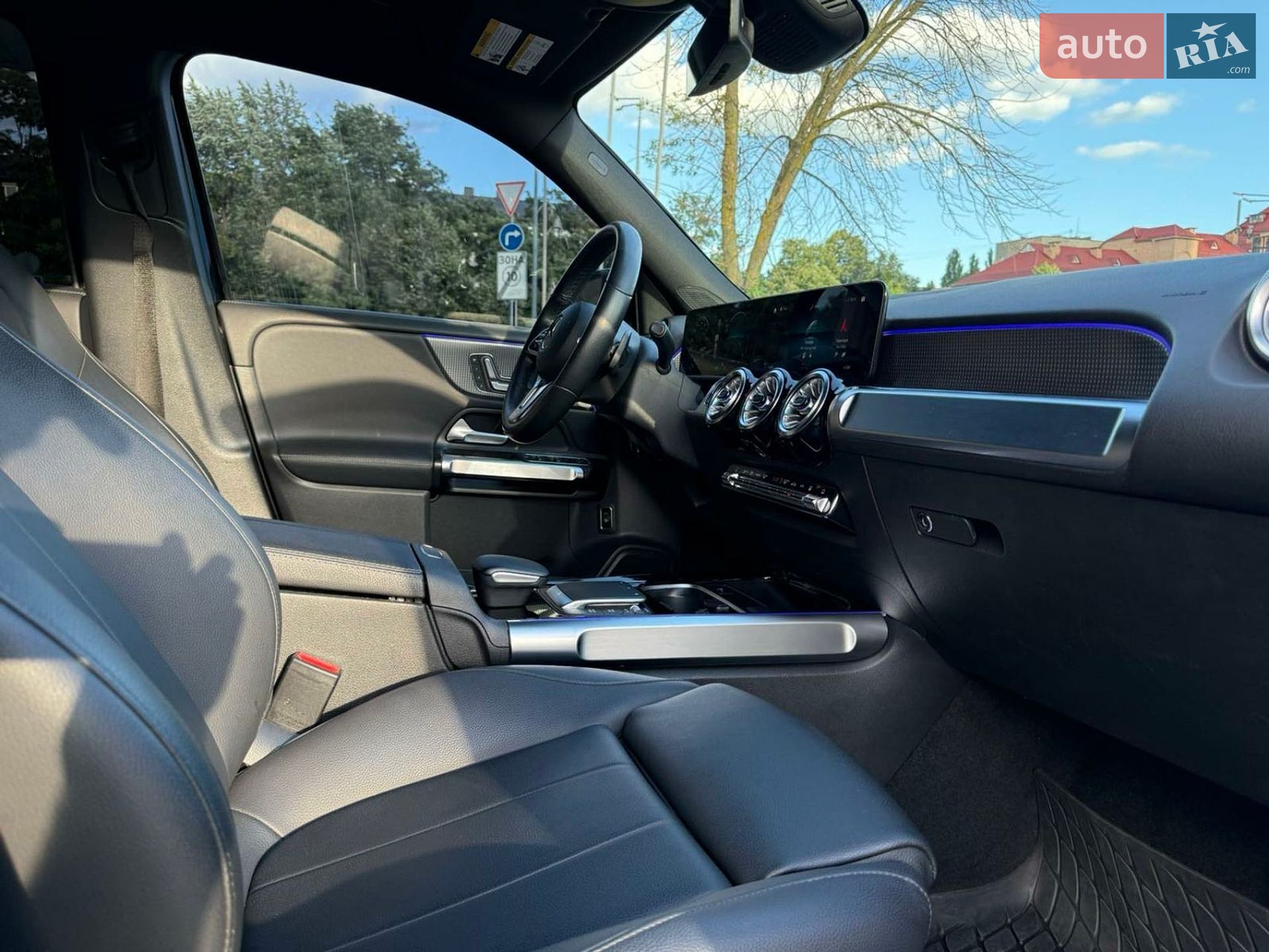 Mercedes-Benz EQB 2023 VIN W1N9M0KB8PN043260 фото оголошення 2 з 13