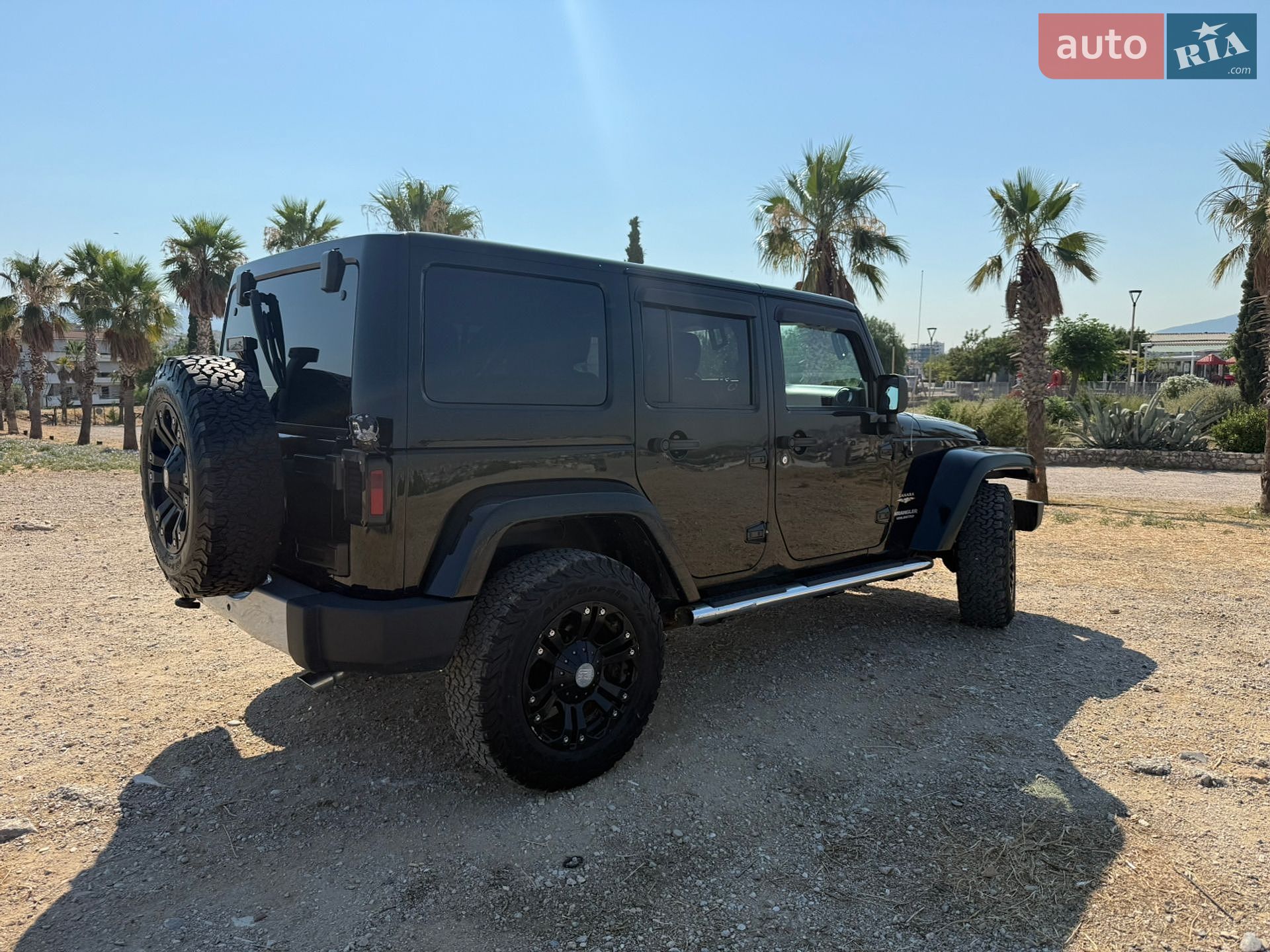 Jeep Wrangler 2012 VIN 1C4BJWEGXCL239251 фото оголошення 4 з 36