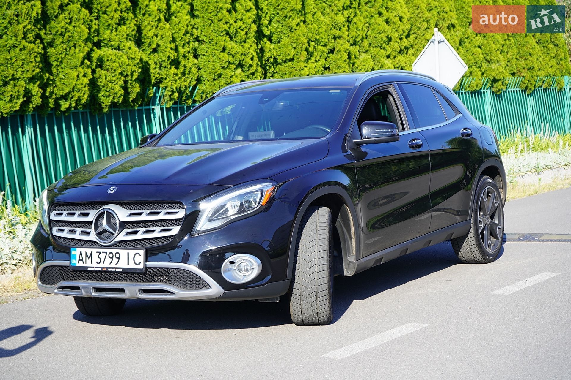 Mercedes-Benz GLA-Class 2019 VIN WDCTG4EB9KU011658 фото оголошення 3 з 15